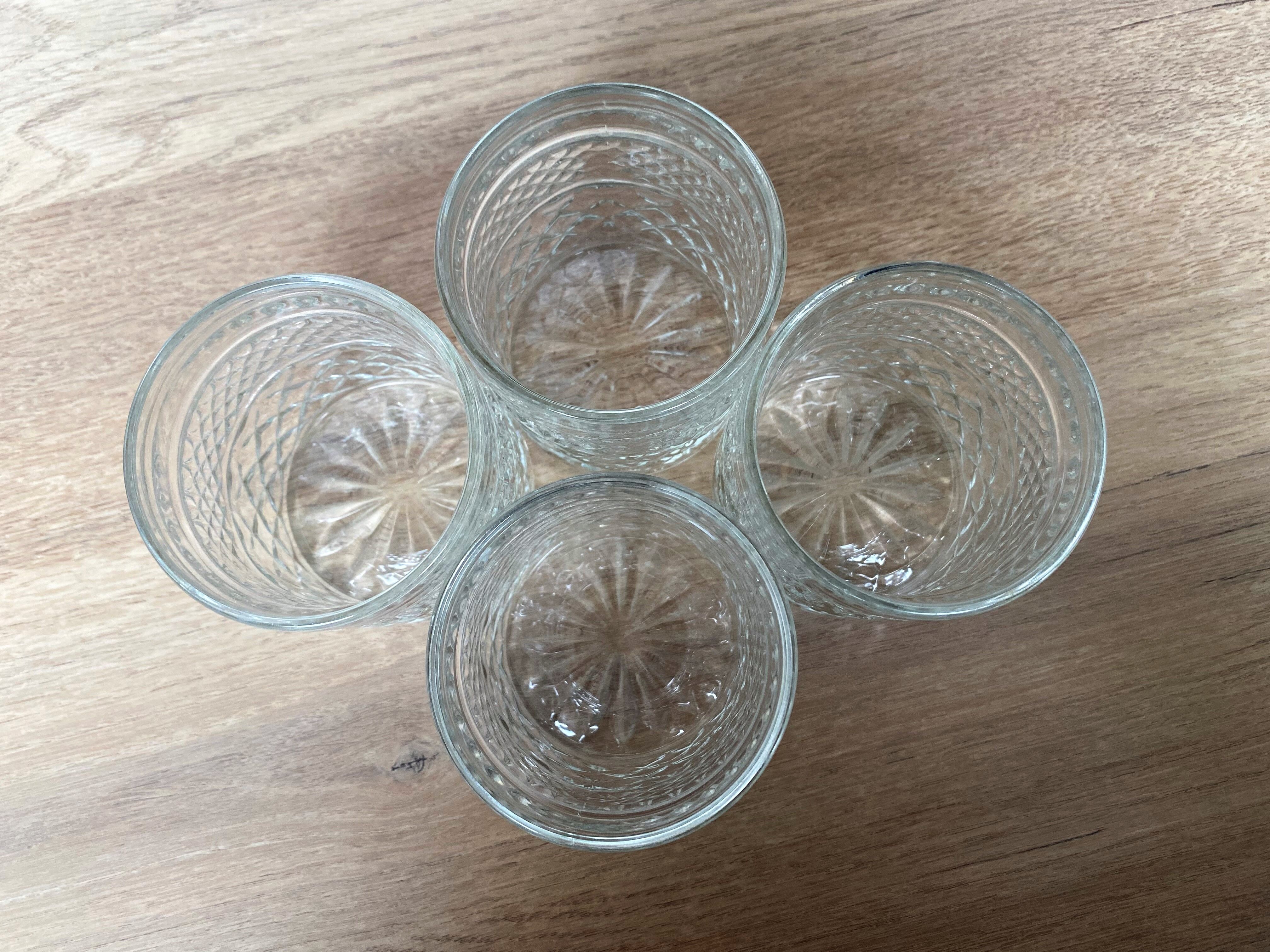 4 glasses with Whisky