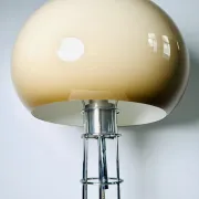 Lampe de table champignon par Herda Verlichting, Pays-Bas, années 1970.