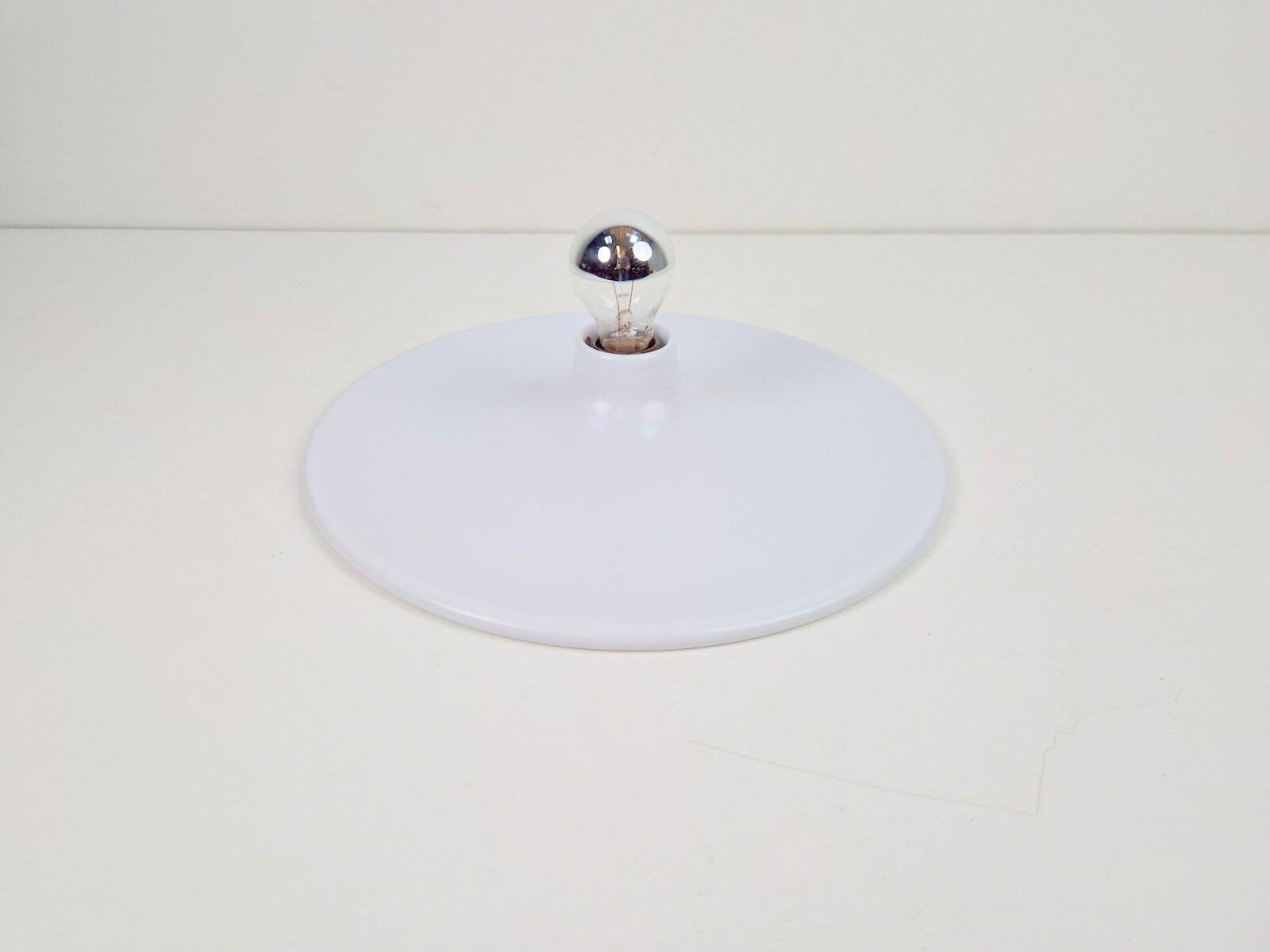 Vintage White UFO Disc Wall Lamps from Targetti Sankey, 1970s, Set of 4