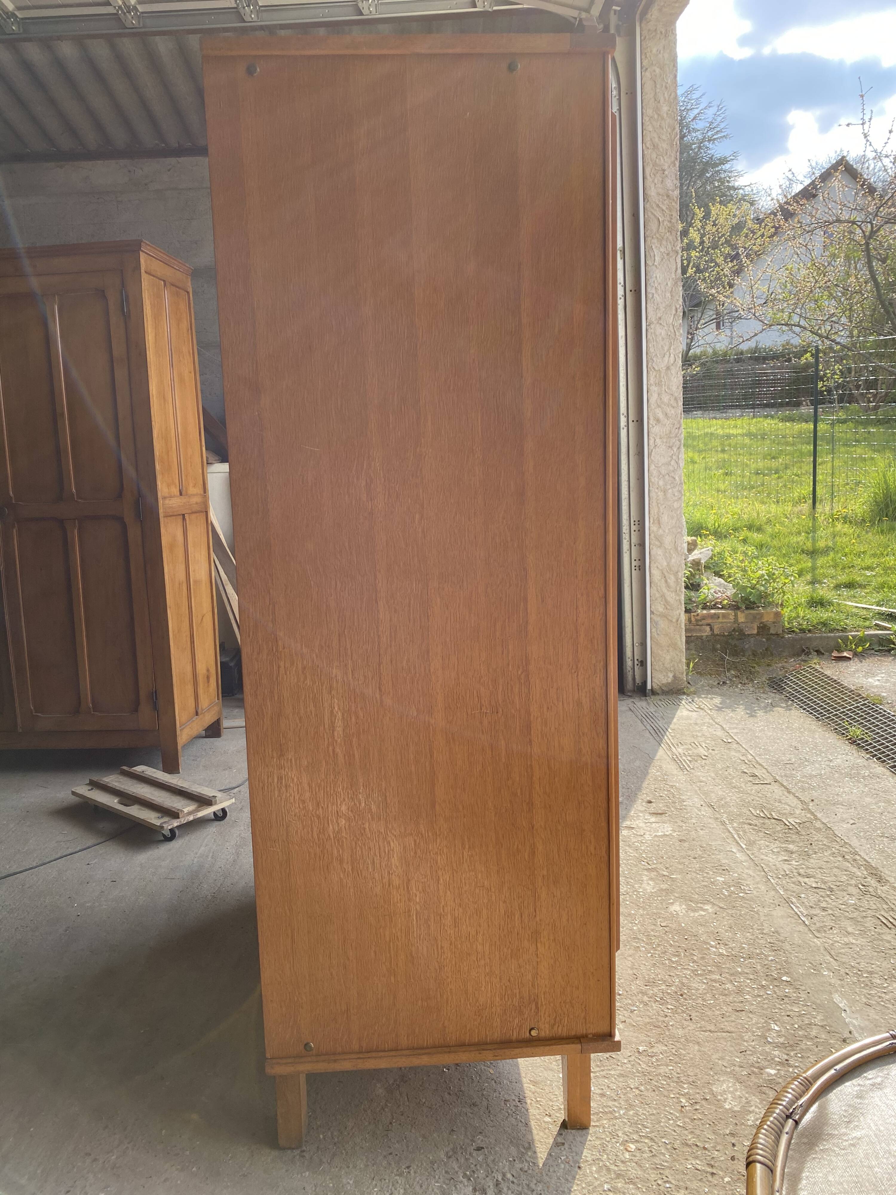 Vintage wardrobe 60 feet compass