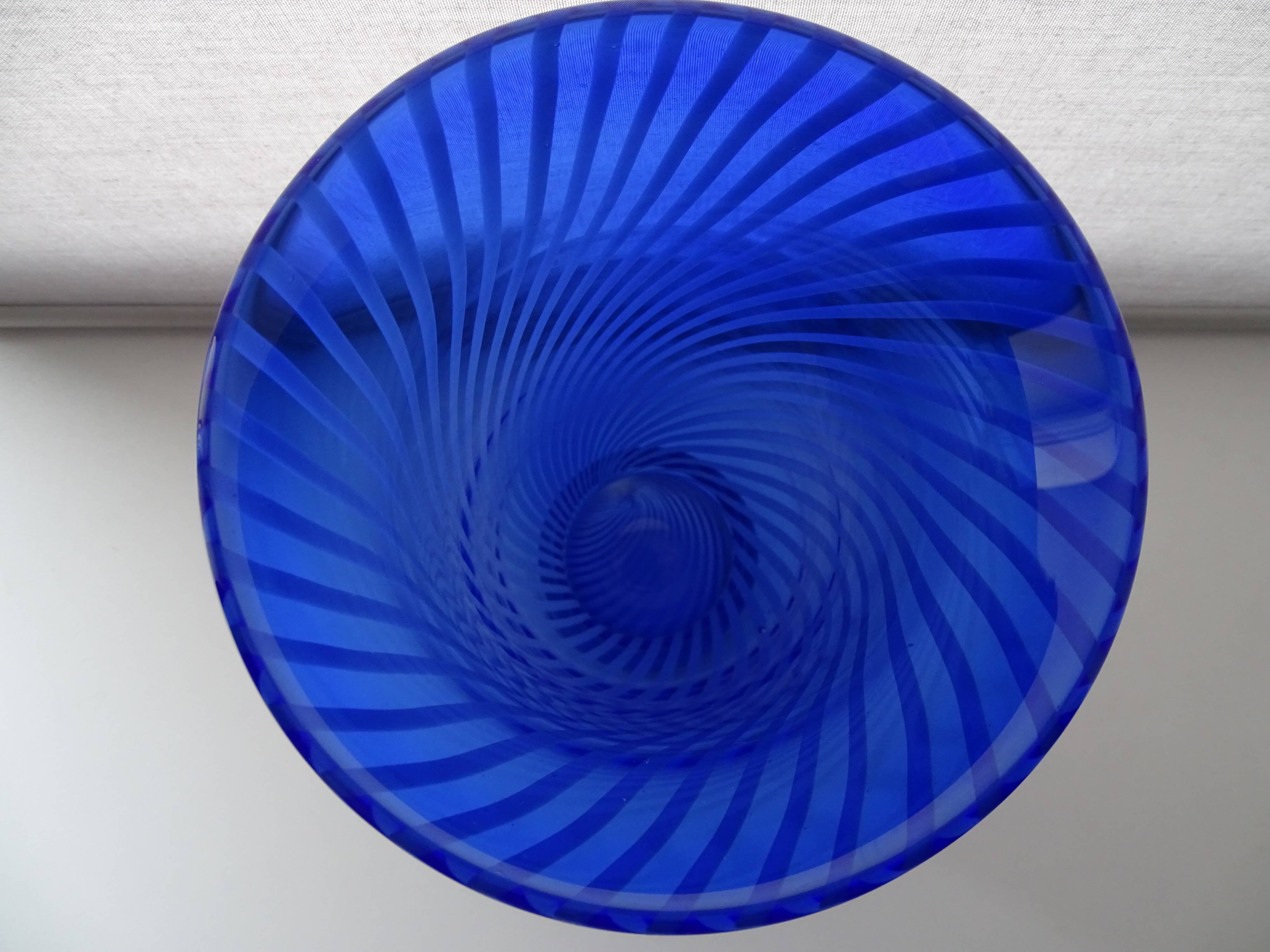 Murano spiral cobalt blue blown glass vase