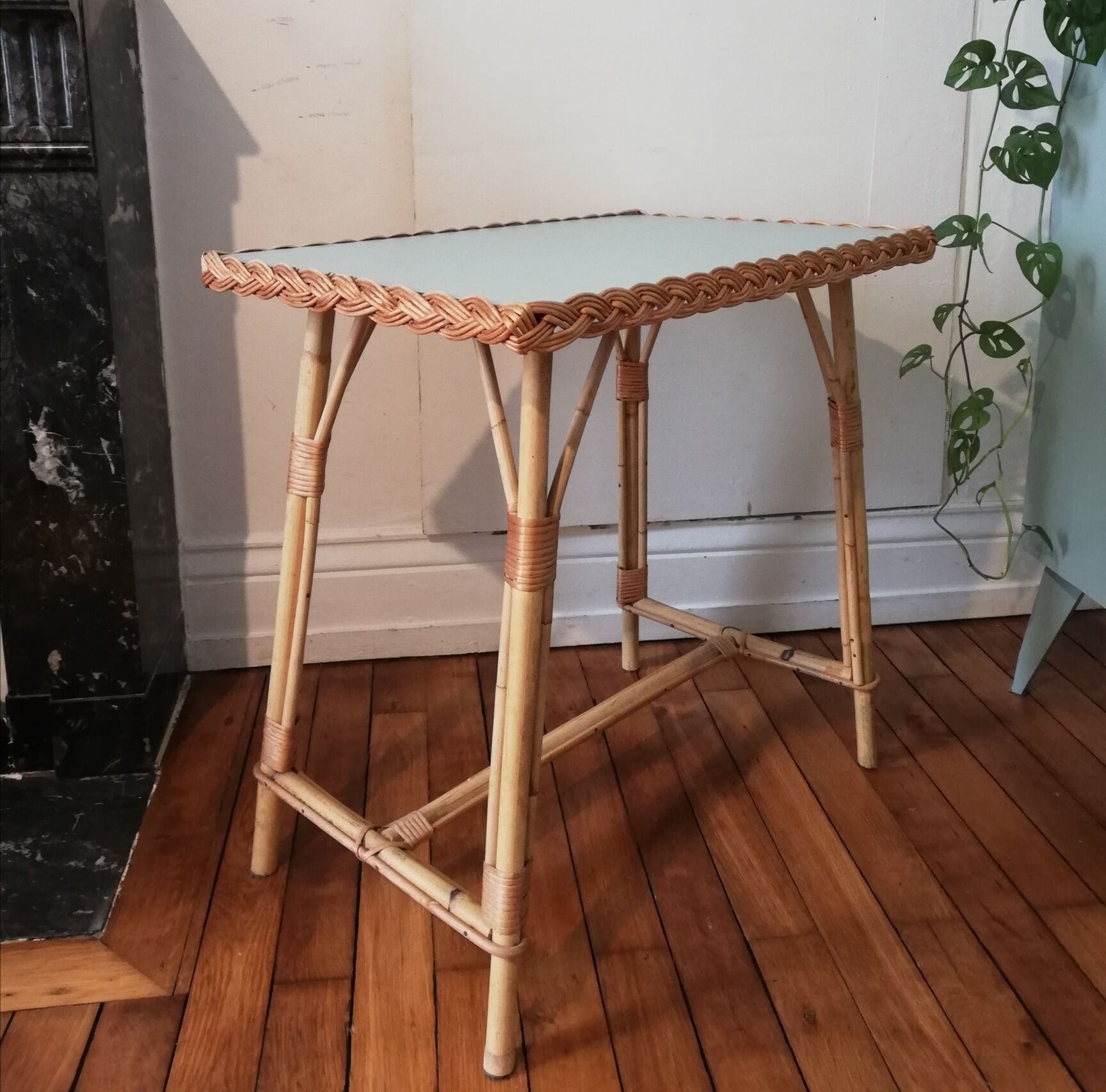 Rattan table