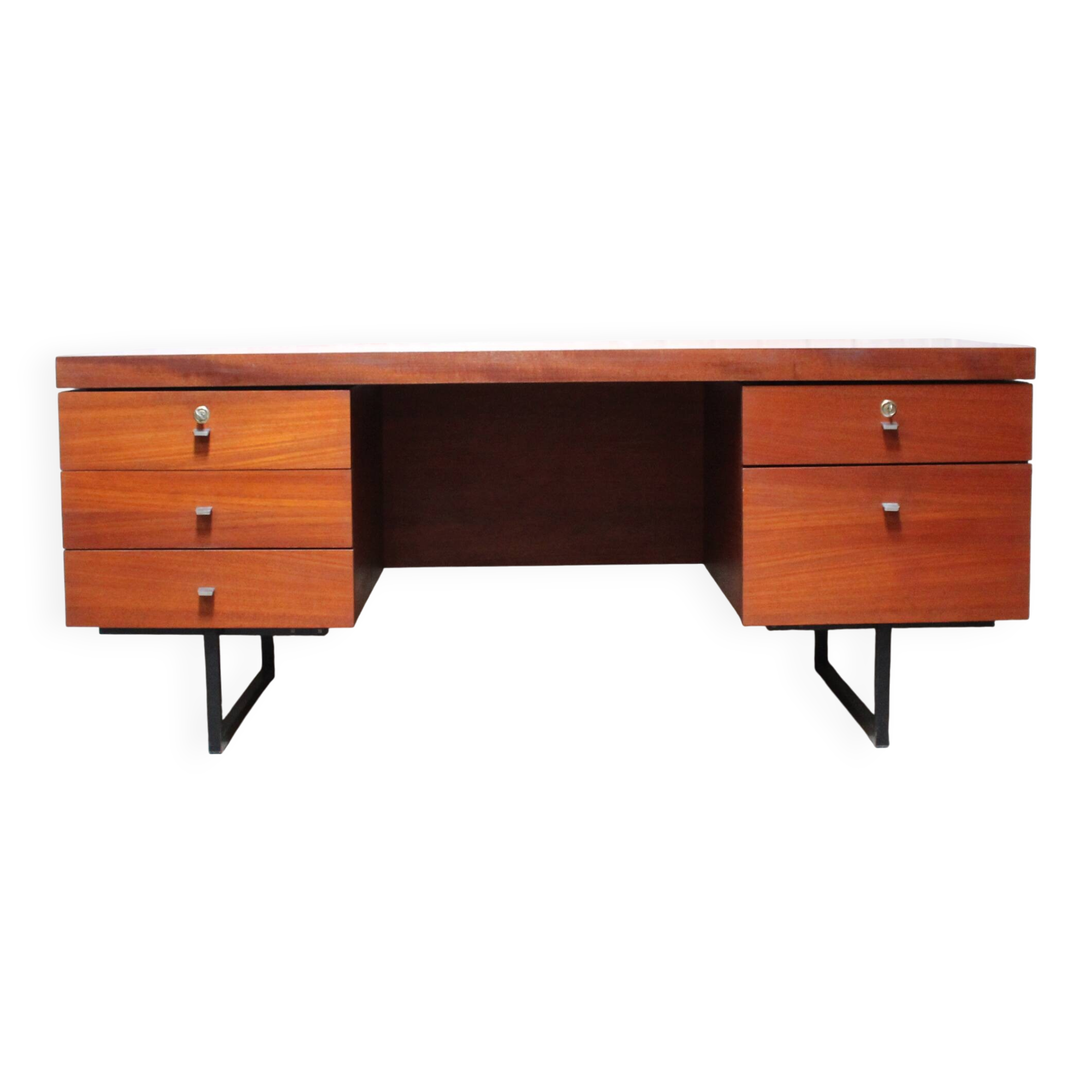 Bureau "Ministre" par Pierre Guariche pour Meurop 1961