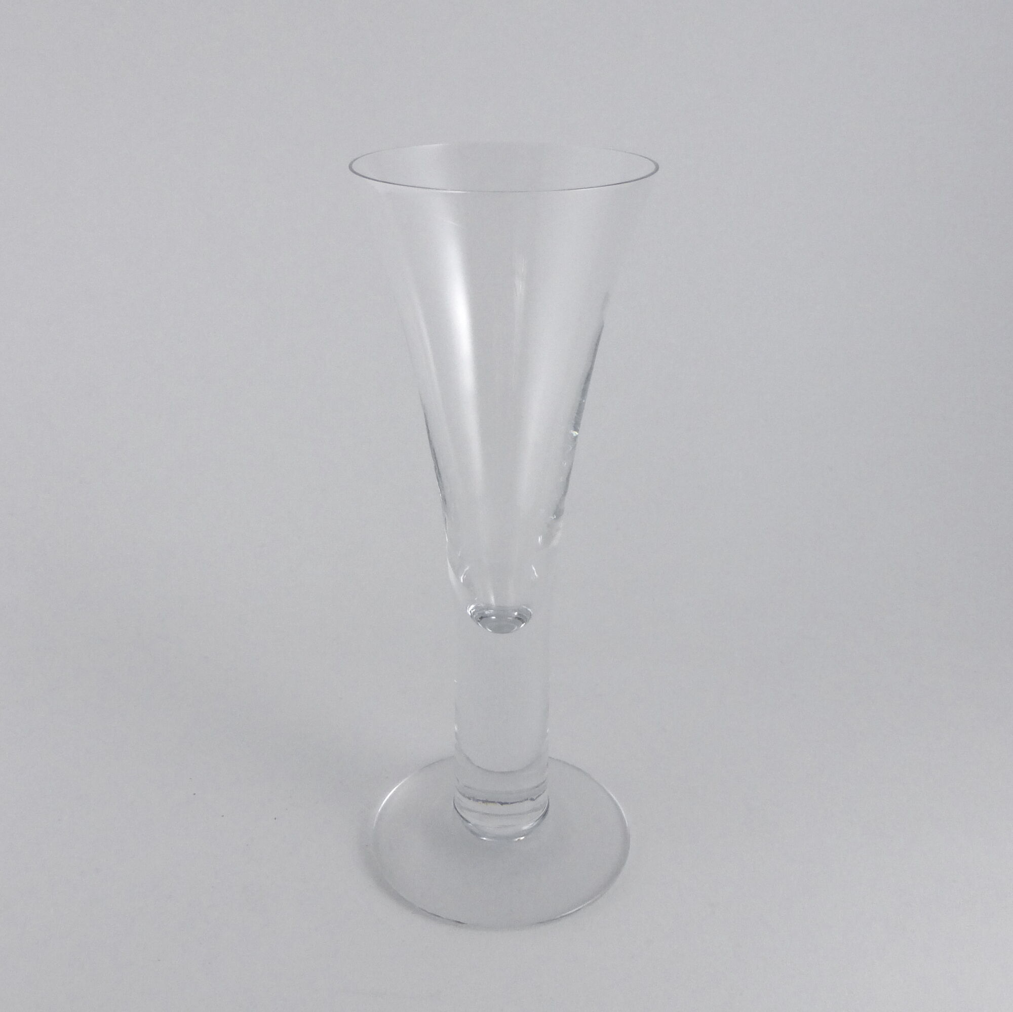 Continuation of wine - Sparkling sign Piersson-Melin - Boda - 1970's glasses