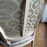 4 cabriolet chairs in Louis XV style – patinated painted wood – floral fabric