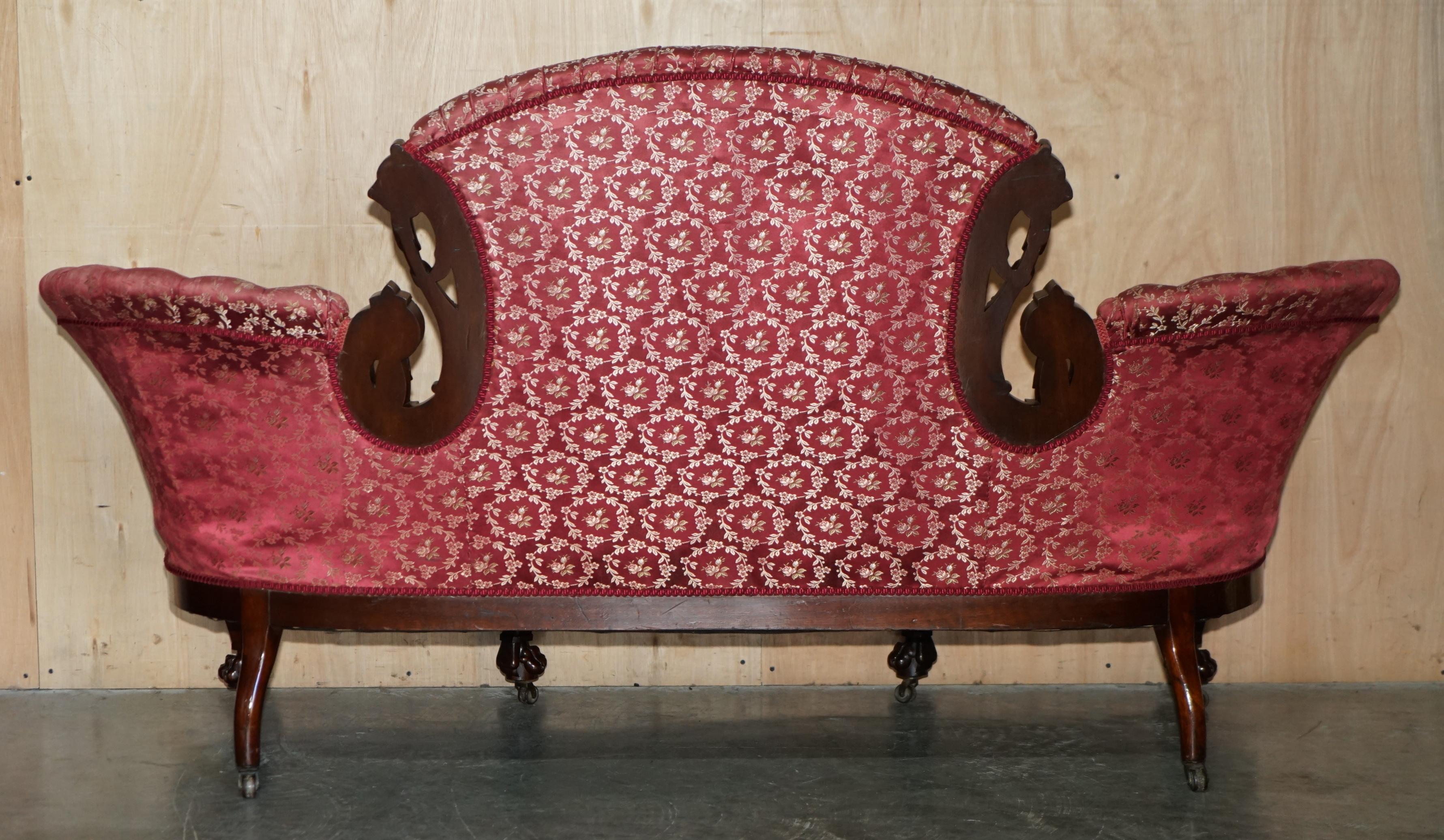 Canapé bibliothécaire victorien en acajou sculpté avec lions