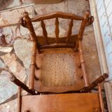 Chaise haute de bébé ancienne