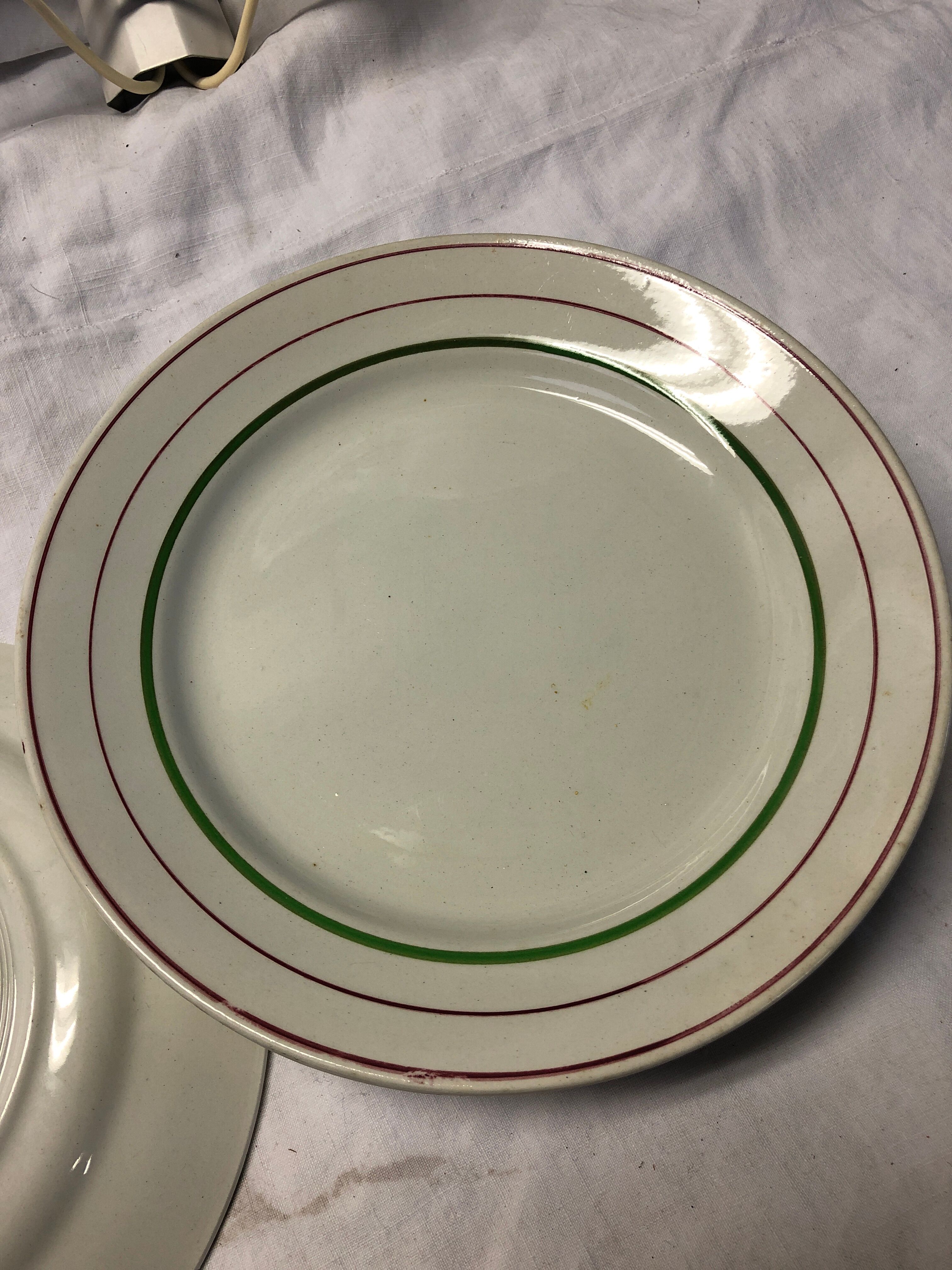 Set of 7 flat plates Luneville Yolande