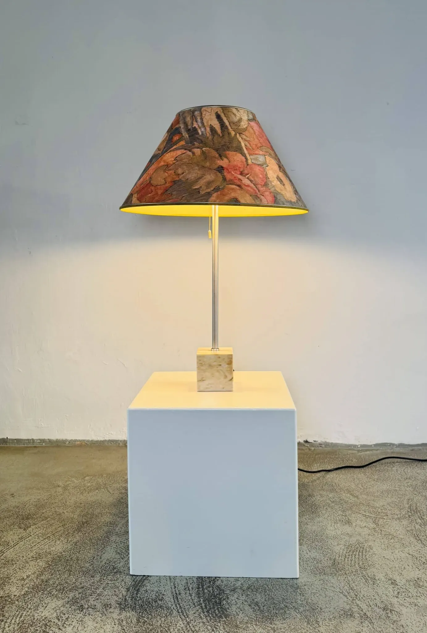 Lampe de table D-2153 par Raak Amsterdam, Pays-Bas, 1968