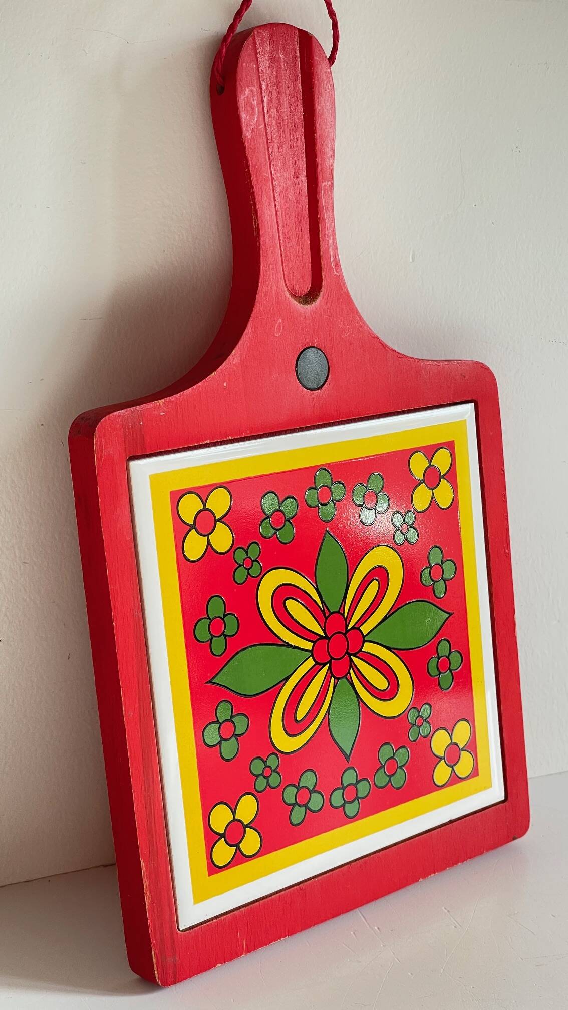 Vintage Red Plate Mat