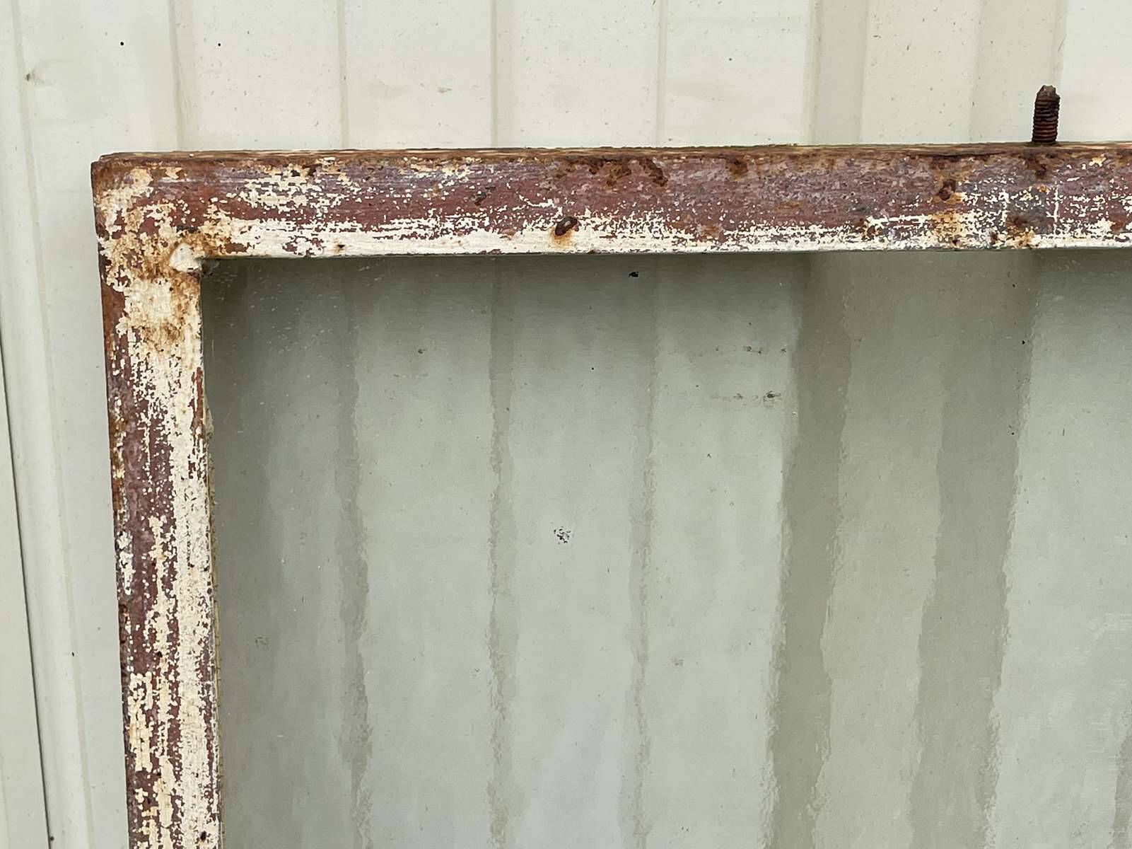 Workshop canopy from the early 20th century in cast iron (1 pane with a crack)