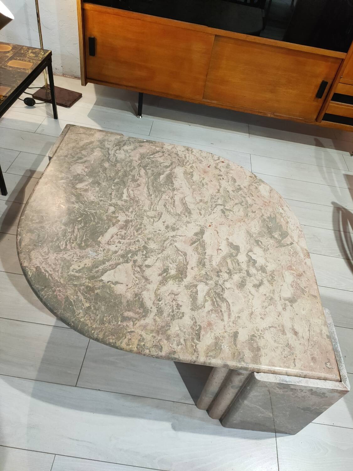 Marble coffee table, old pink water drop shape