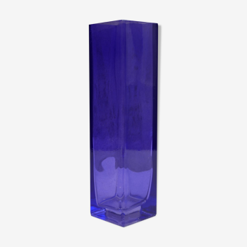 Vase vintage violet