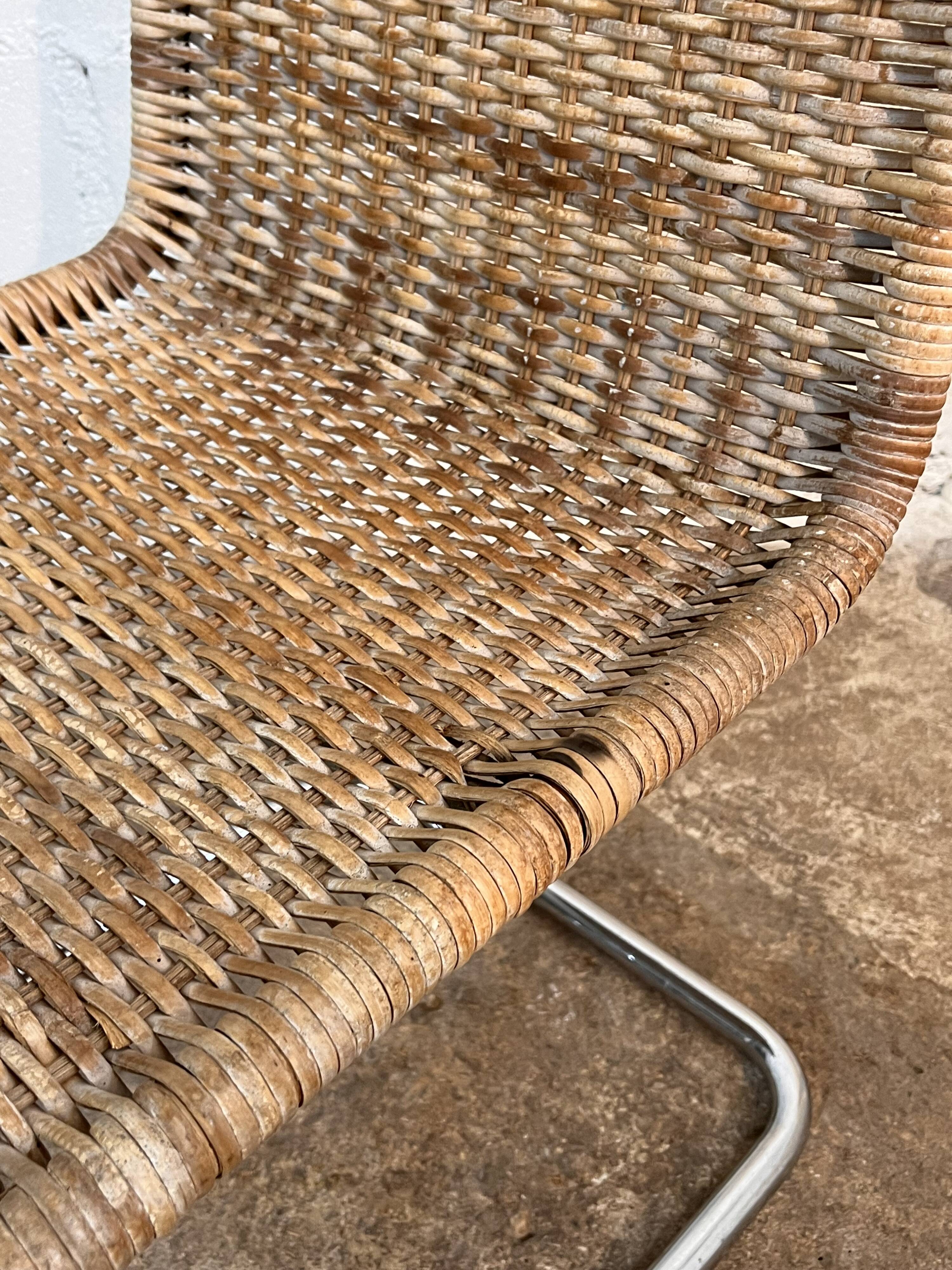 Set of 4 mr10 rattan chairs by mies van der rohe