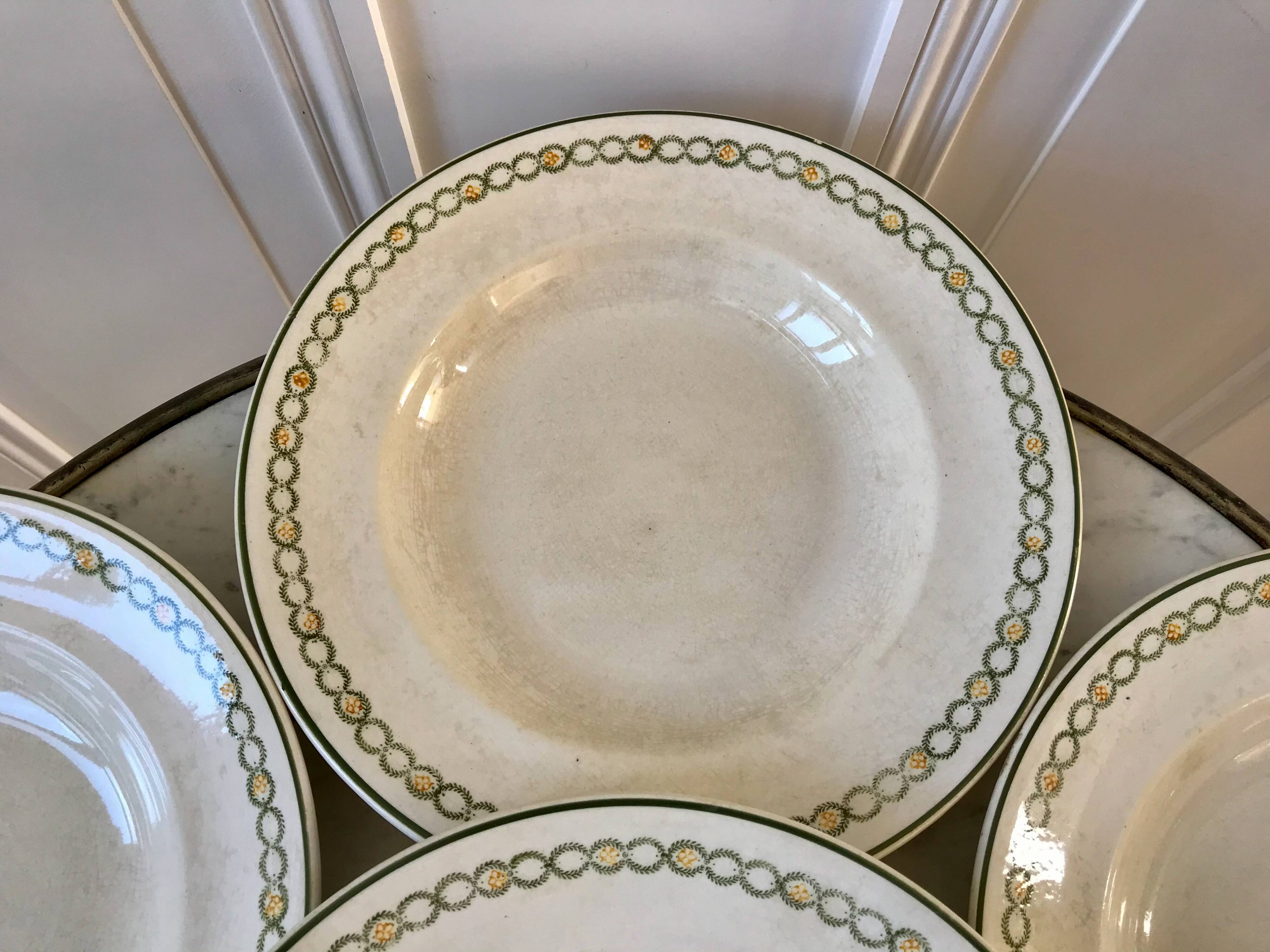 lot of 6 green and orange Longwy Iron Earth hollows from the beginning of the 19th century