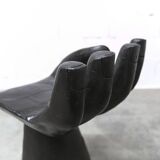 Tabouret, chaise en forme de main, noir et en bois sculpté