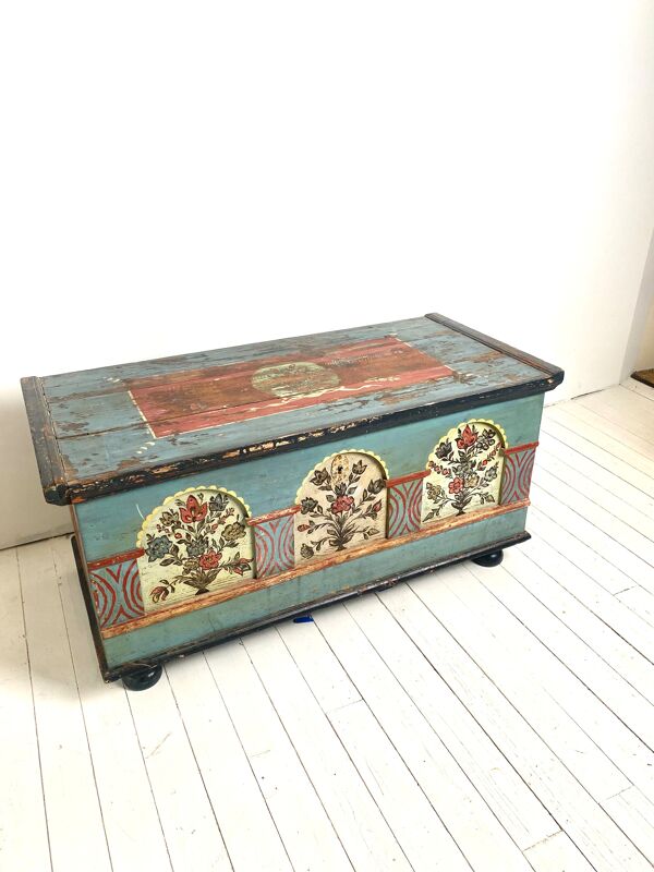 Coffre alsacien polychrome ancien