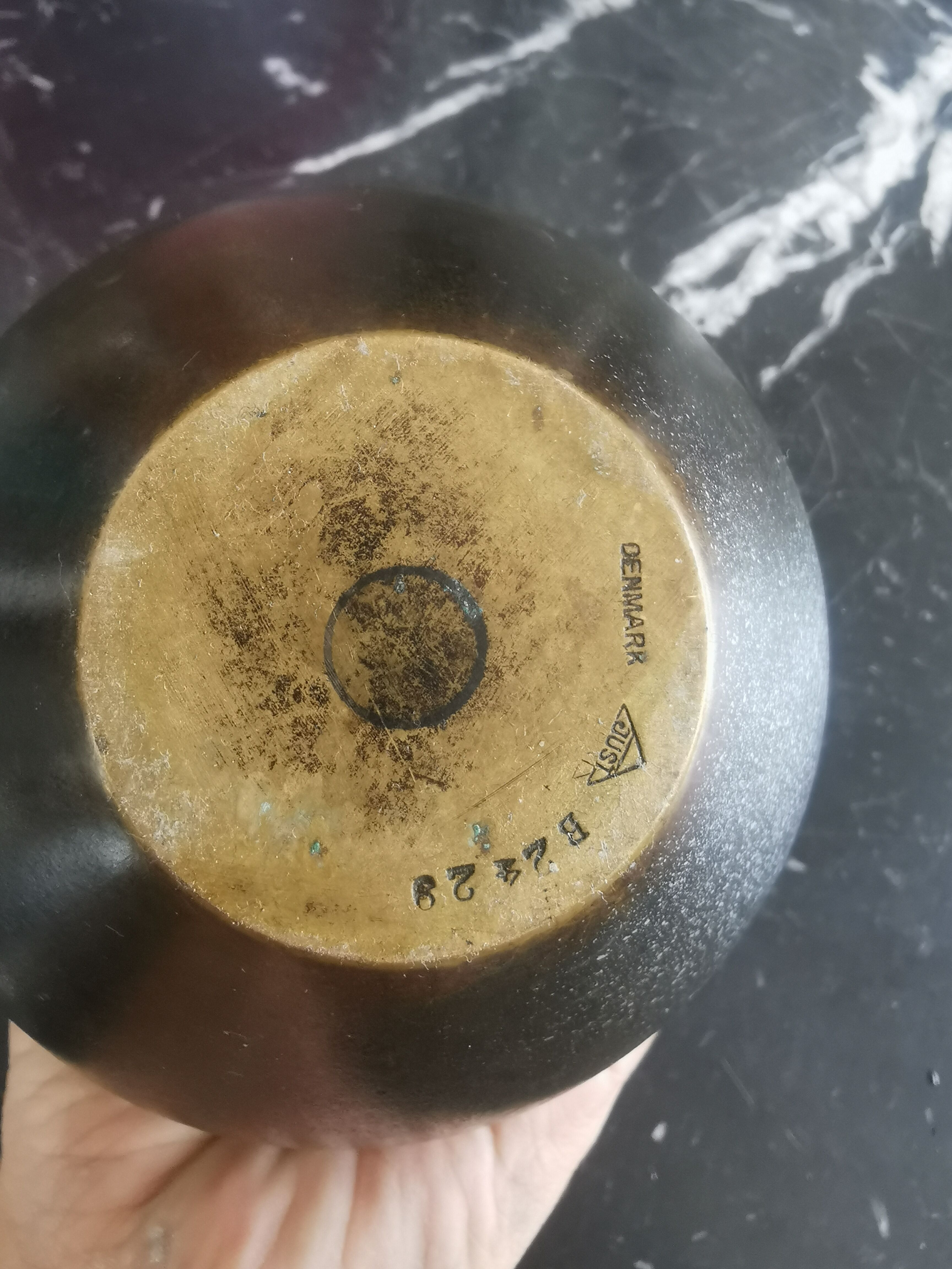 Vase boule ancien danois signé Just andersen