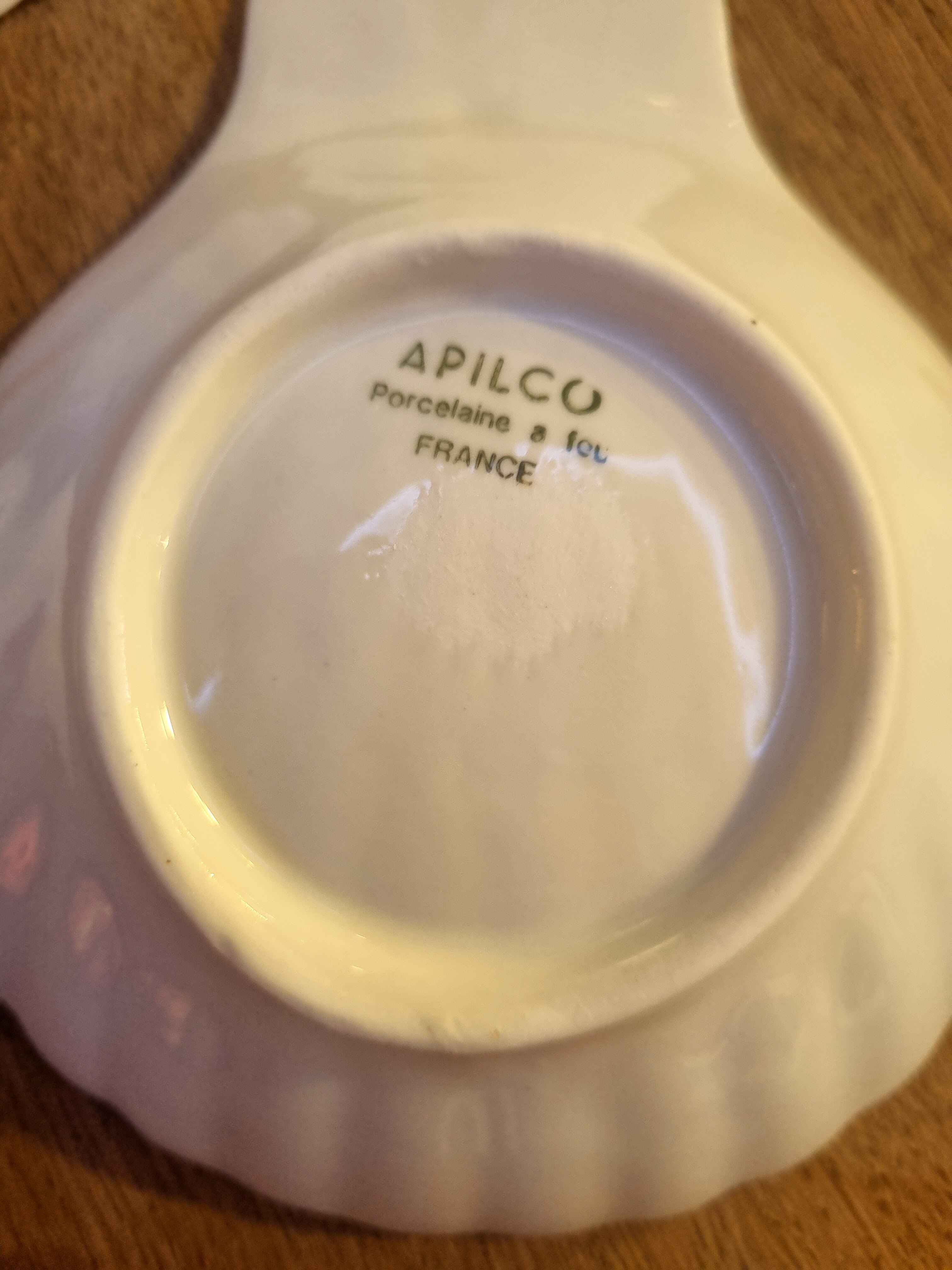 Set of Apilco cups