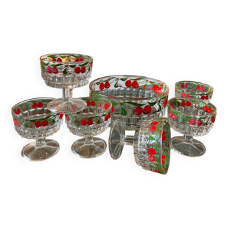Dessert service from the 70s