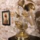 Golden foliage table lamp
