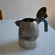 Cafetière alessi postmoderniste " pellicano " par Michael Graves