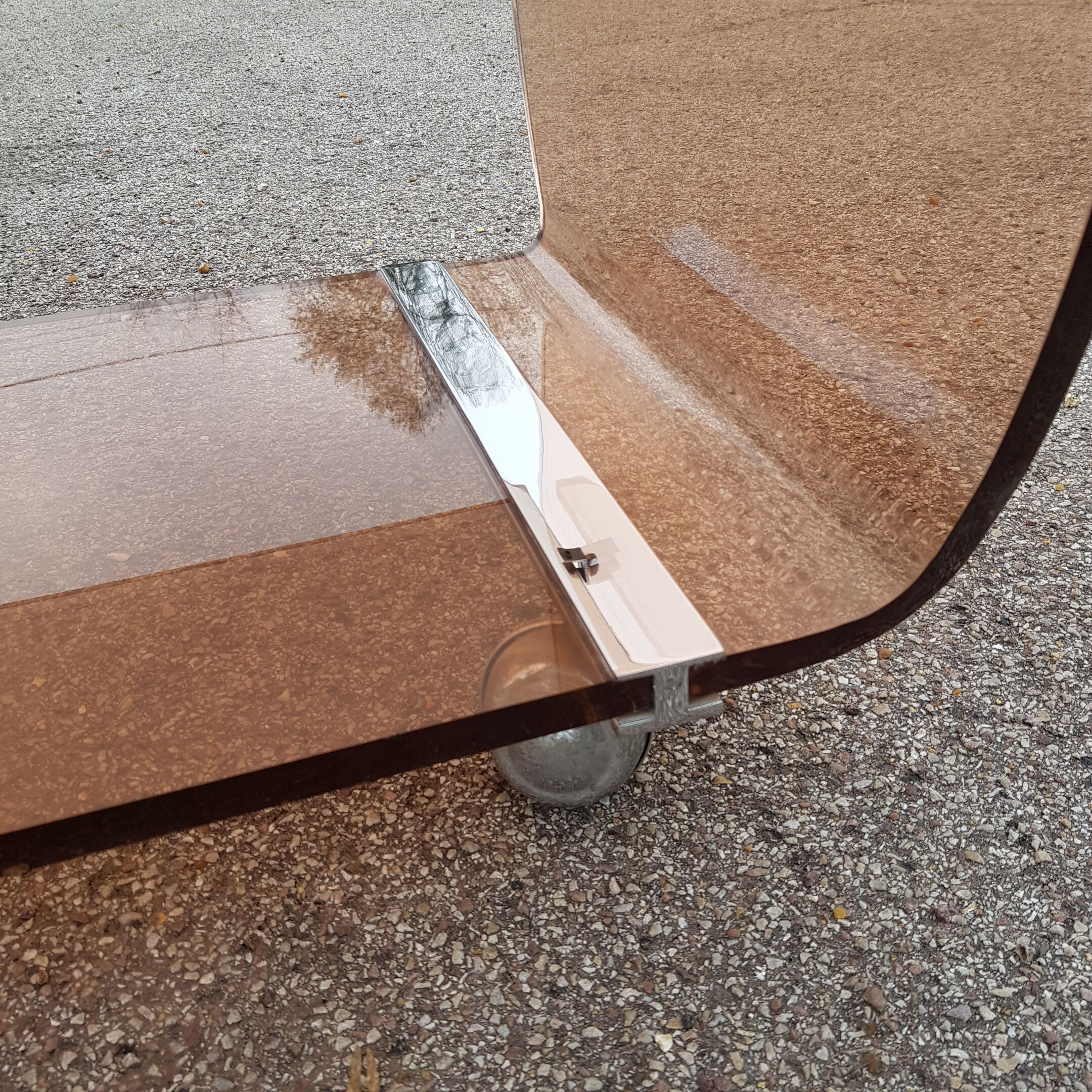 Table TV Desserte en atluglass Michel Dumas