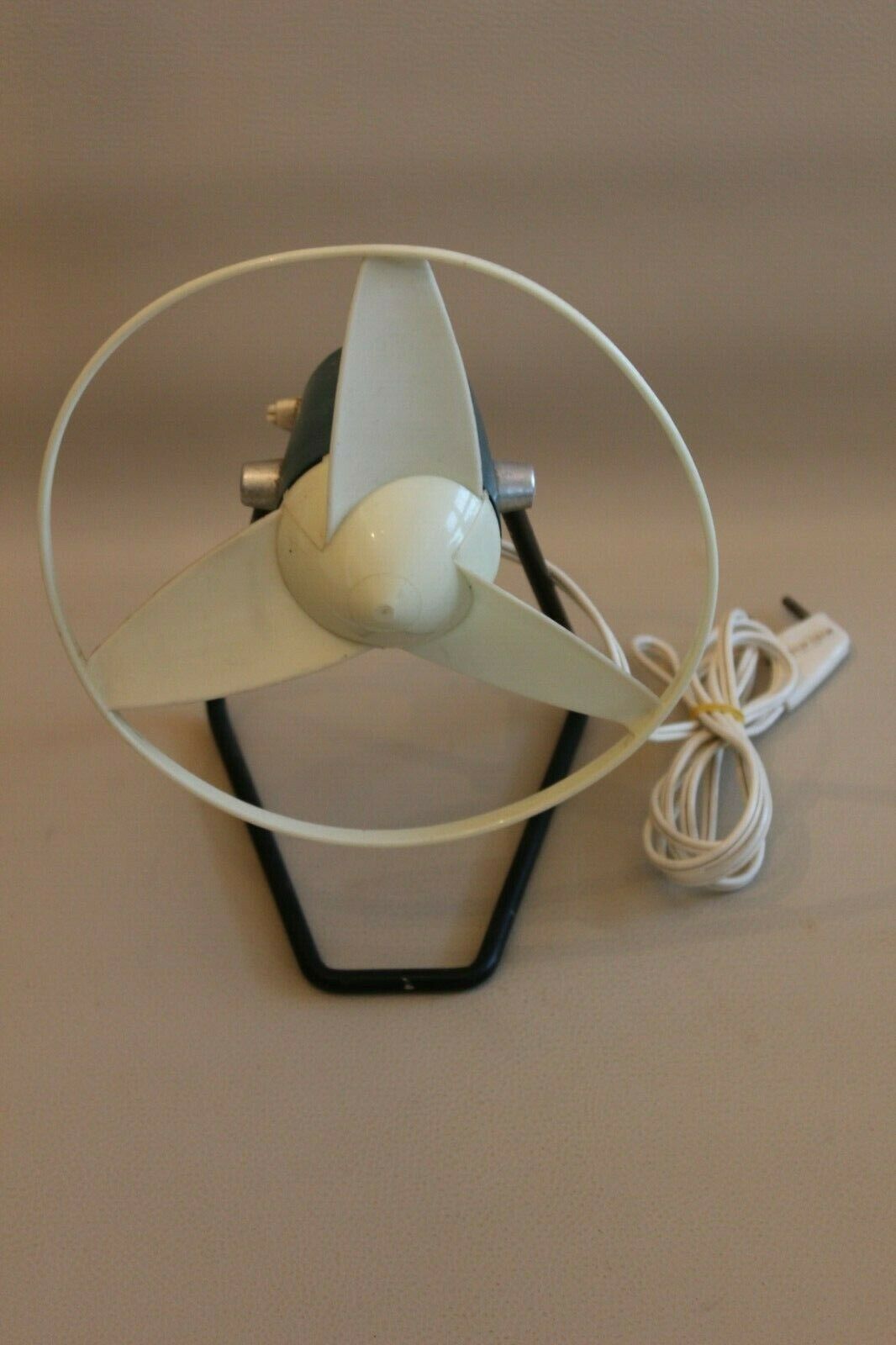 Vintage fan Calor 941 created by Jean Partheney 1957