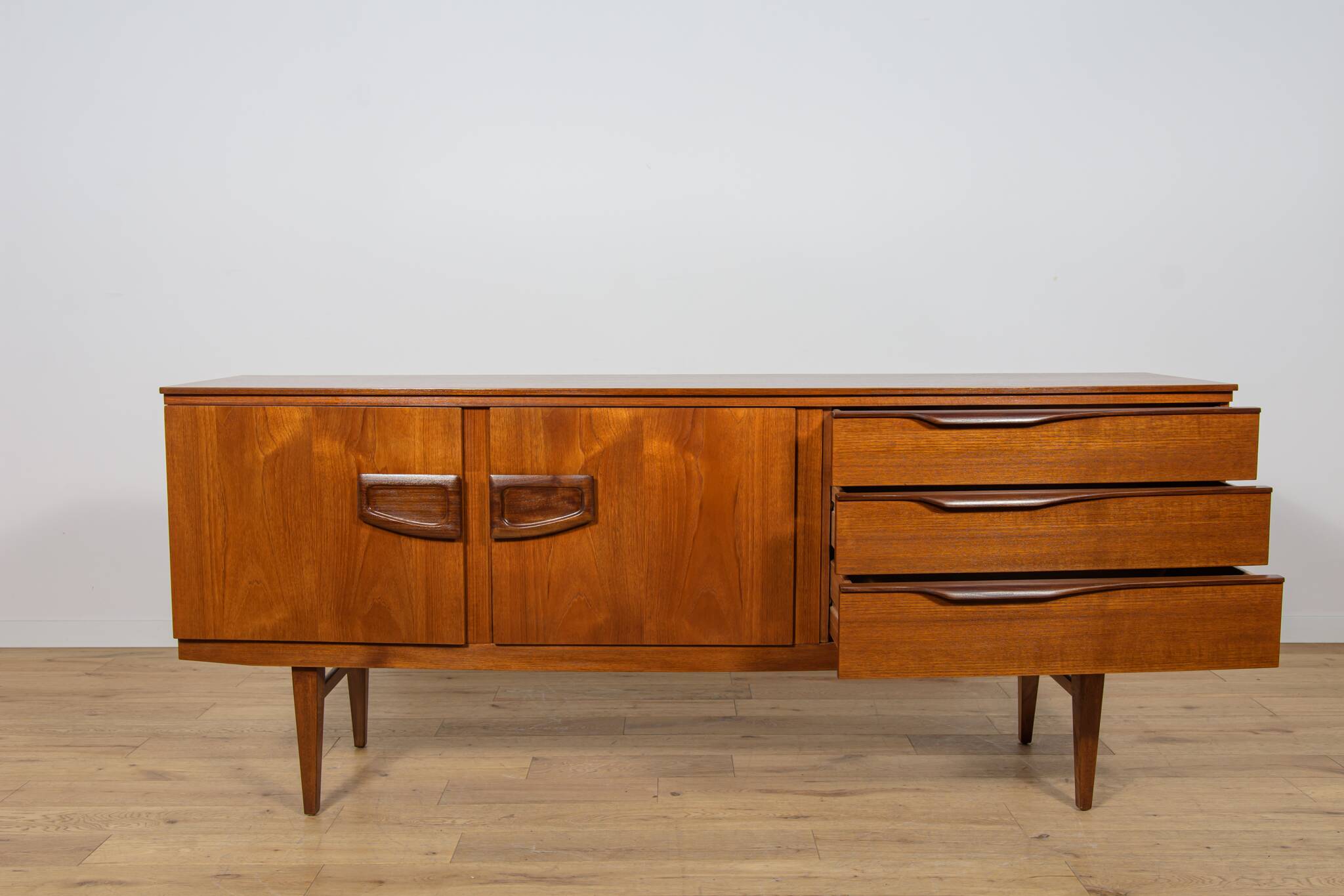 Mid-Century Modern Teak Sideboard from Beautility, United Knigdom, 1960s