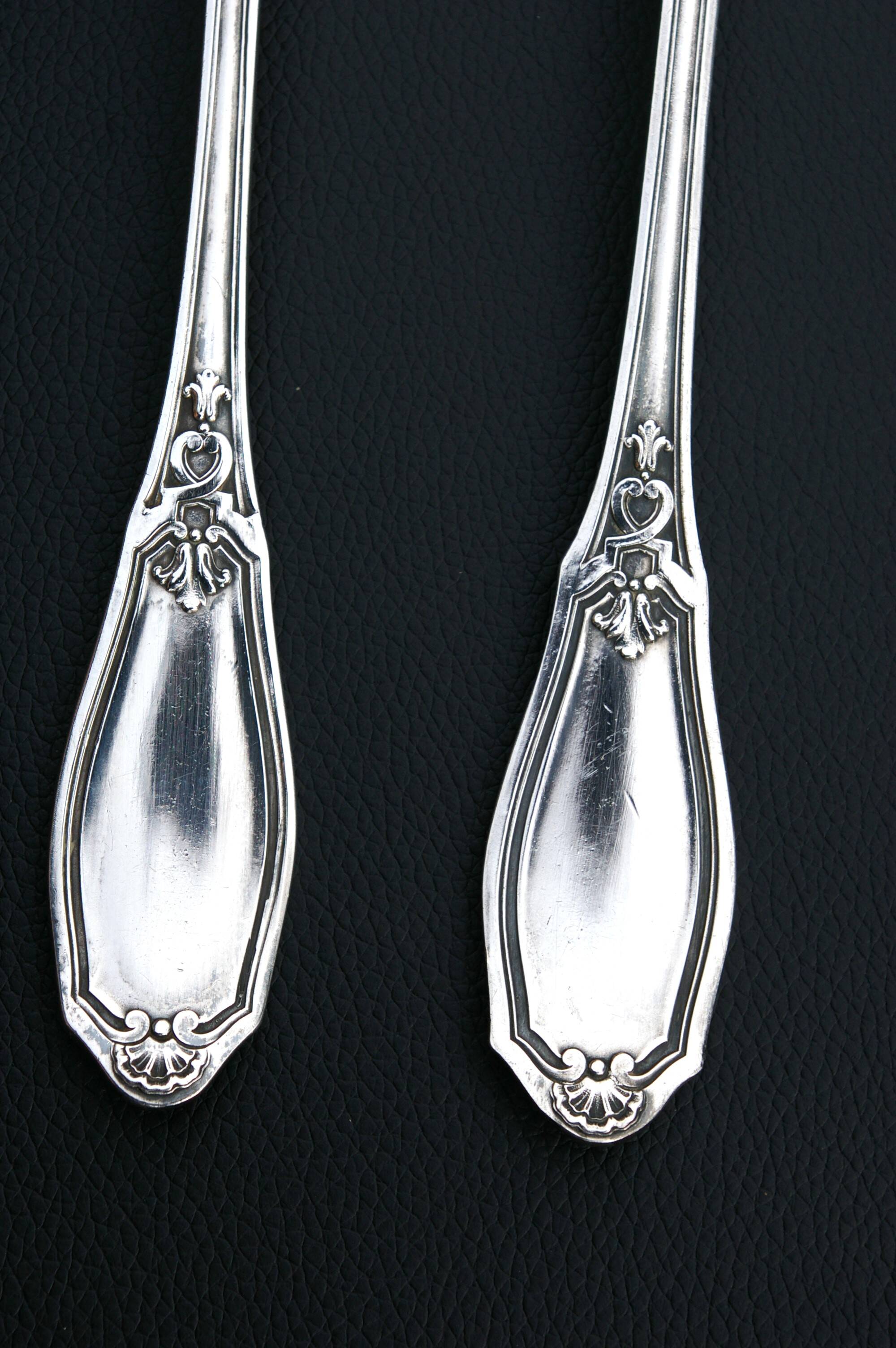 Fish Serving Cutlery: Fork + Knife/Shovel. Silver-plated metal.