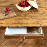Farm table