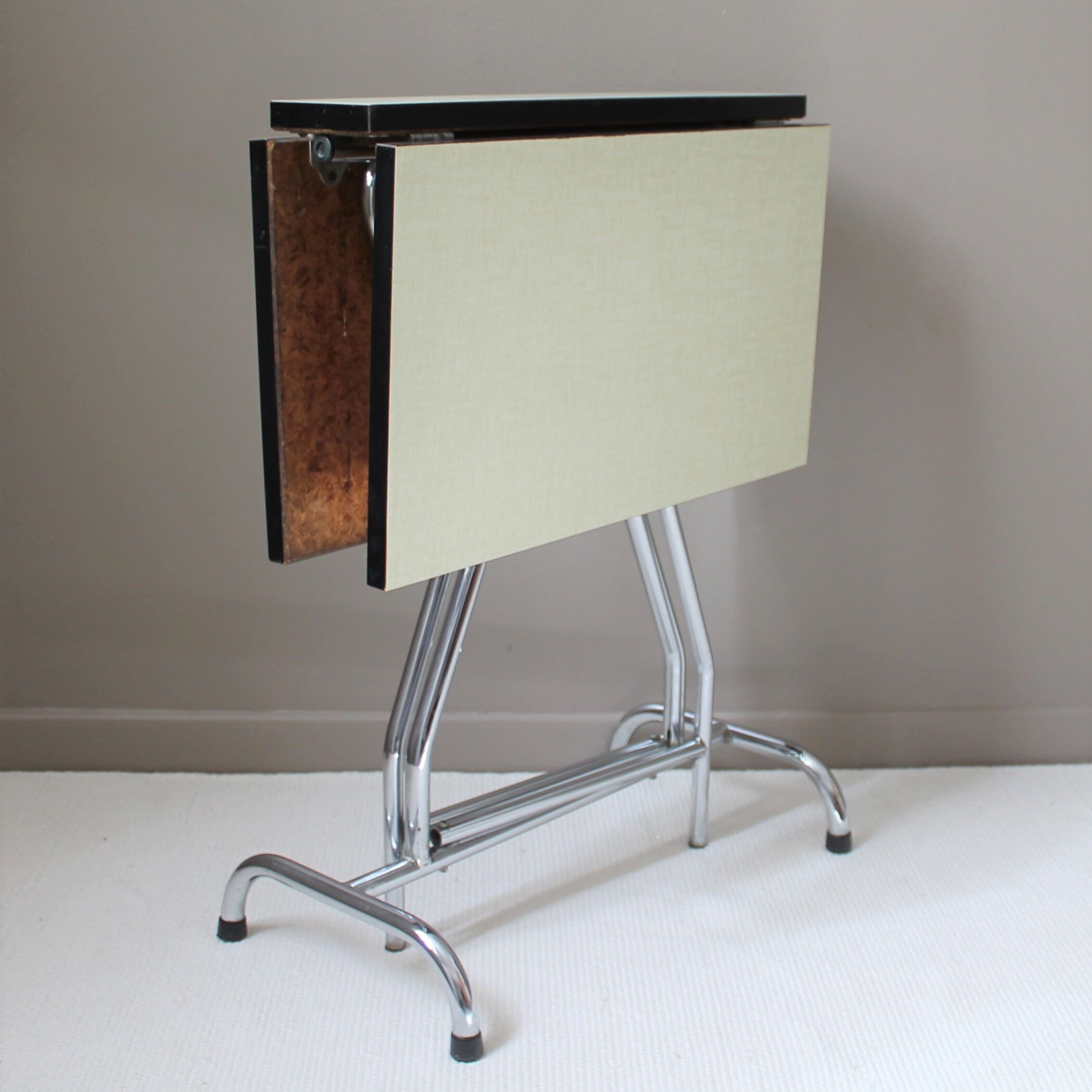 Table in formica, 70's