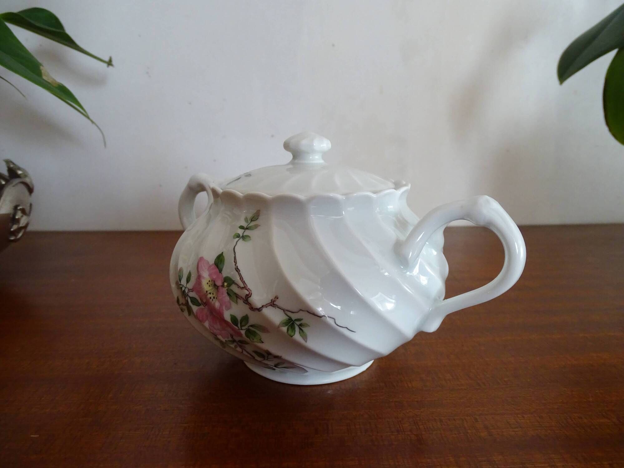 Limoges haviland porcelain sweetener - sylvie roses - tors