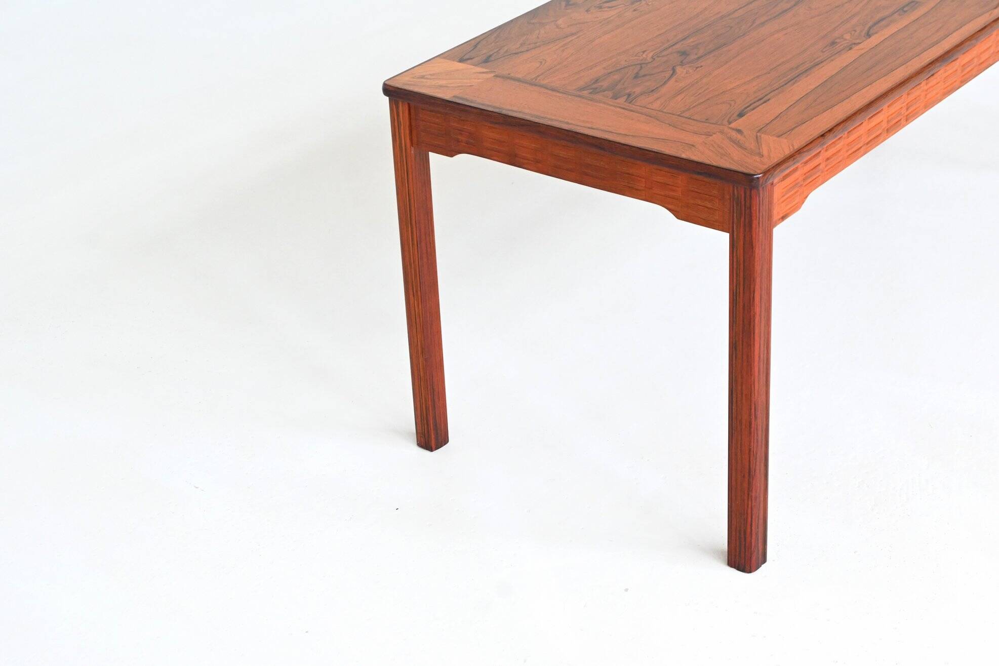 Grande table basse Alberts Tibro en palissandre Danemark 1970