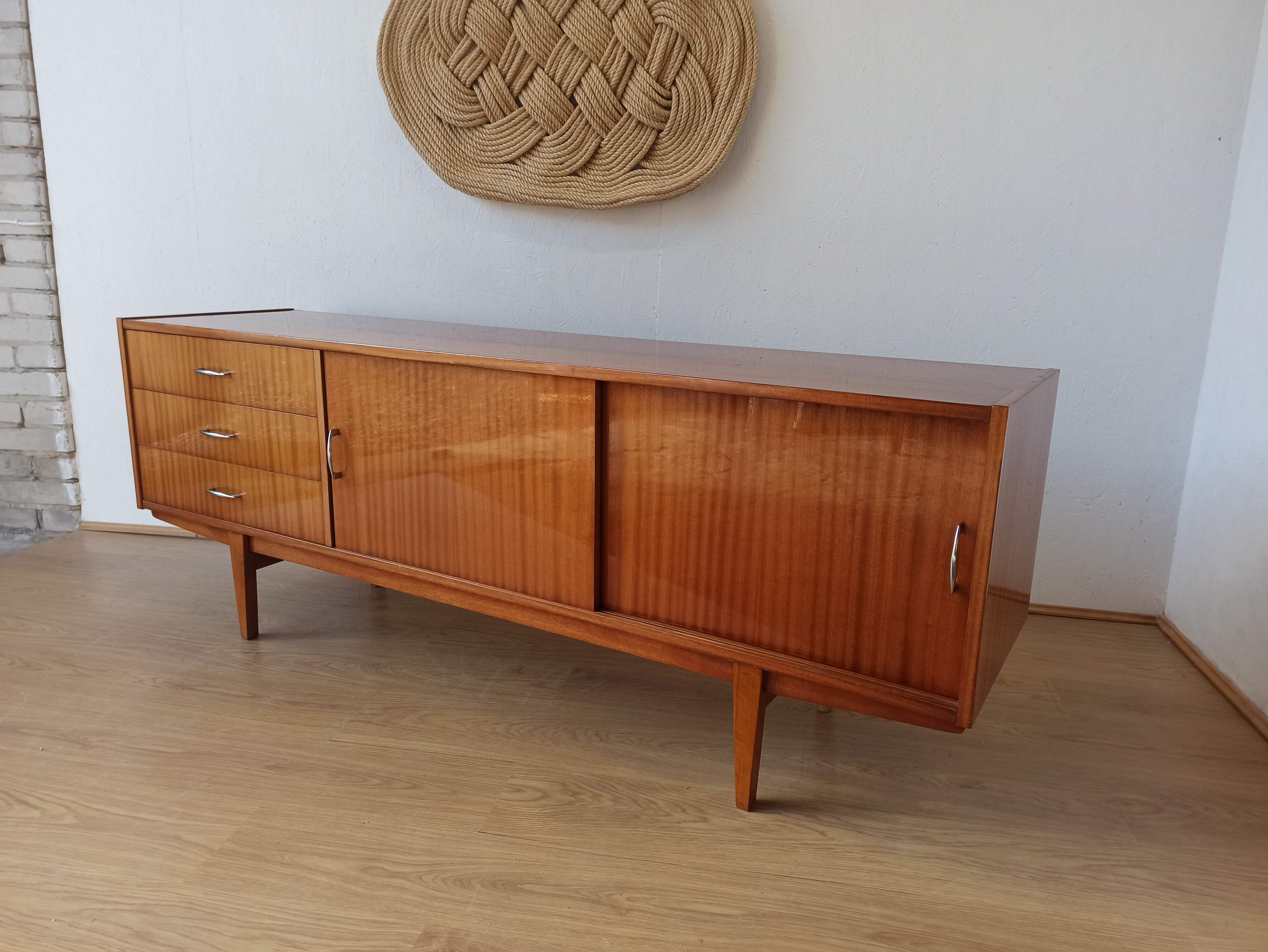 Enfilade moderniste des années 1970