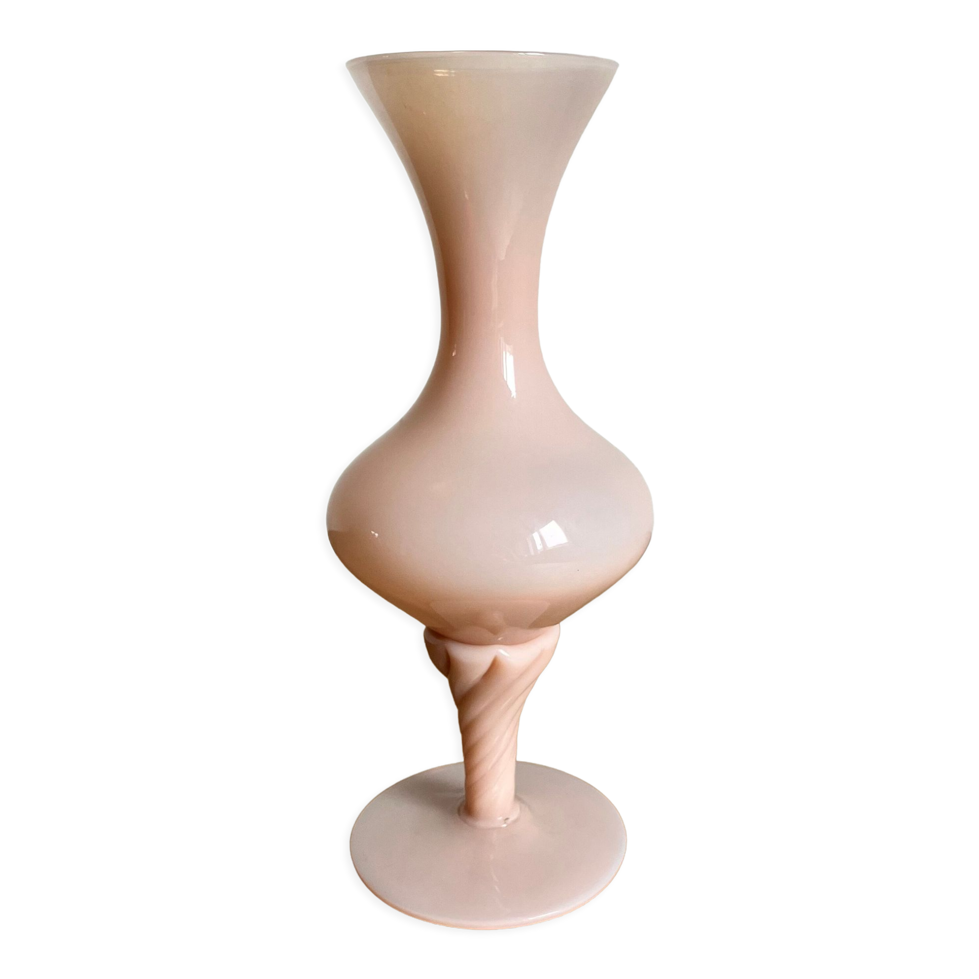 Pink opaline soliflore vase