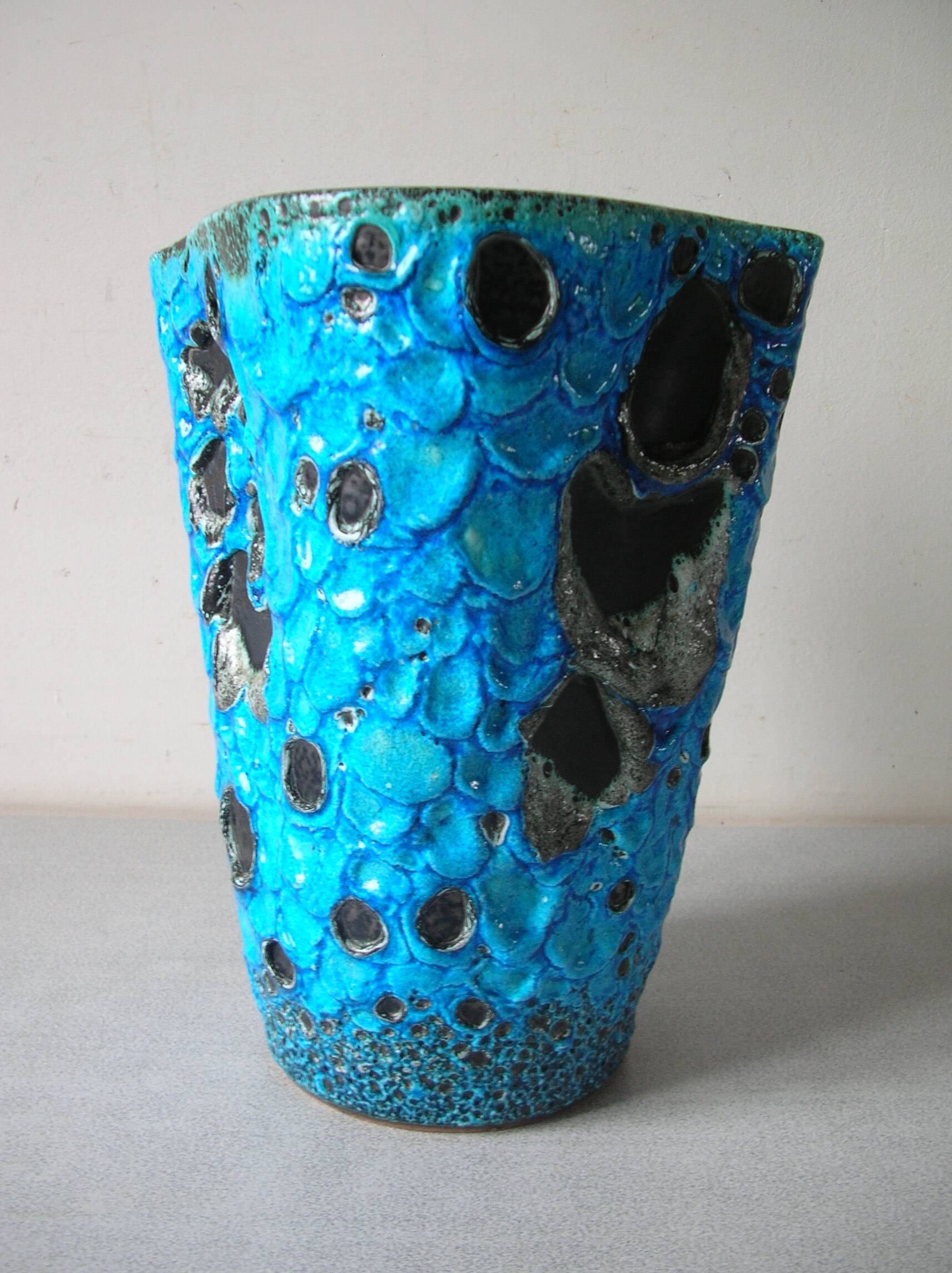 Old blue ceramic vase terracotta sea foam 22 cm living room office decoration