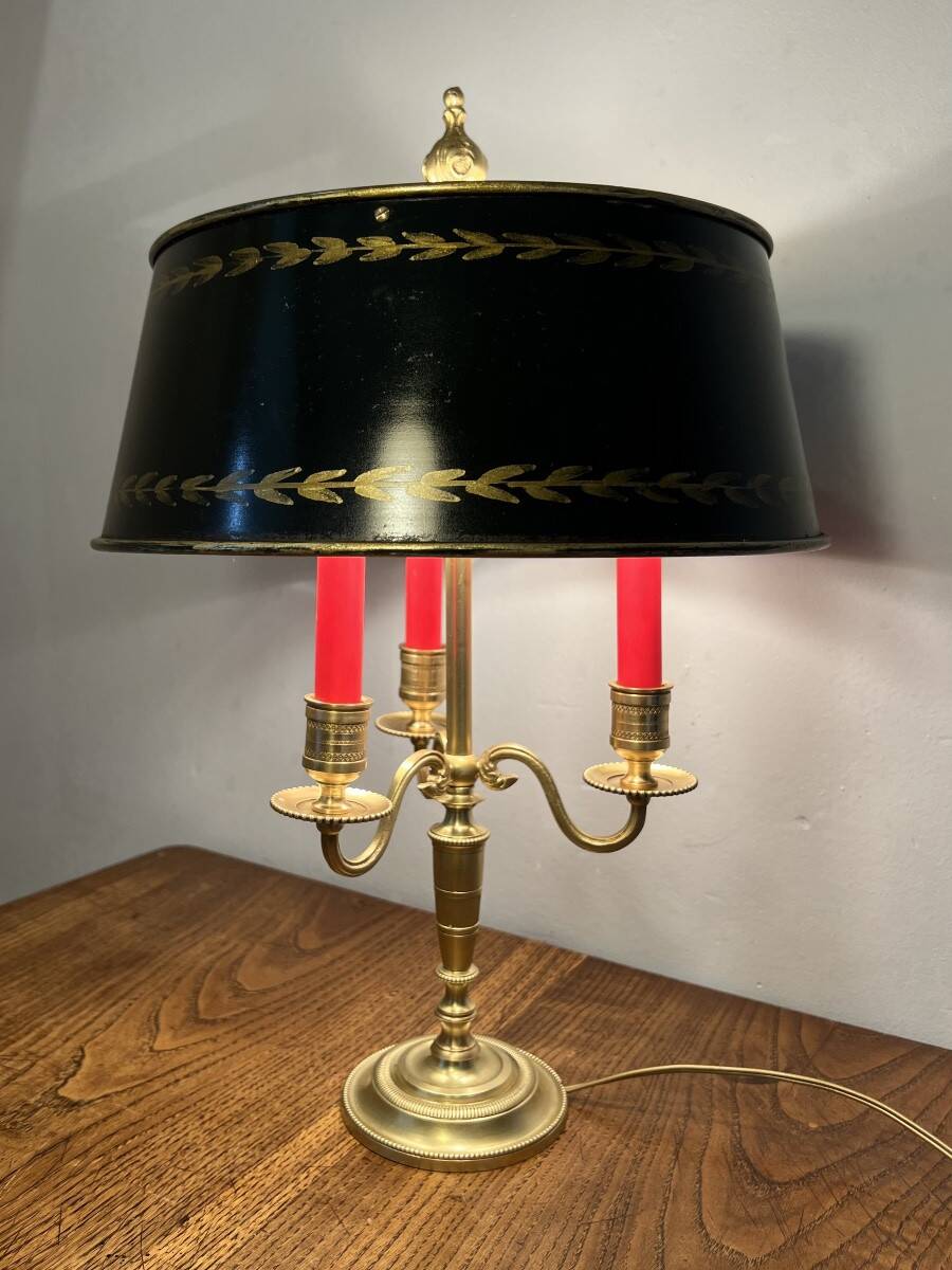 Bedside lamp