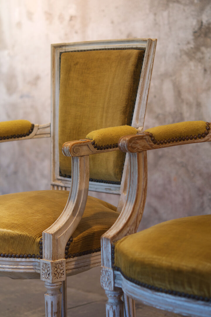 Series of four chairs Louis XVI 1940'