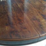 Oval table with medallion in mahogany speckled mahogany Louis XVI