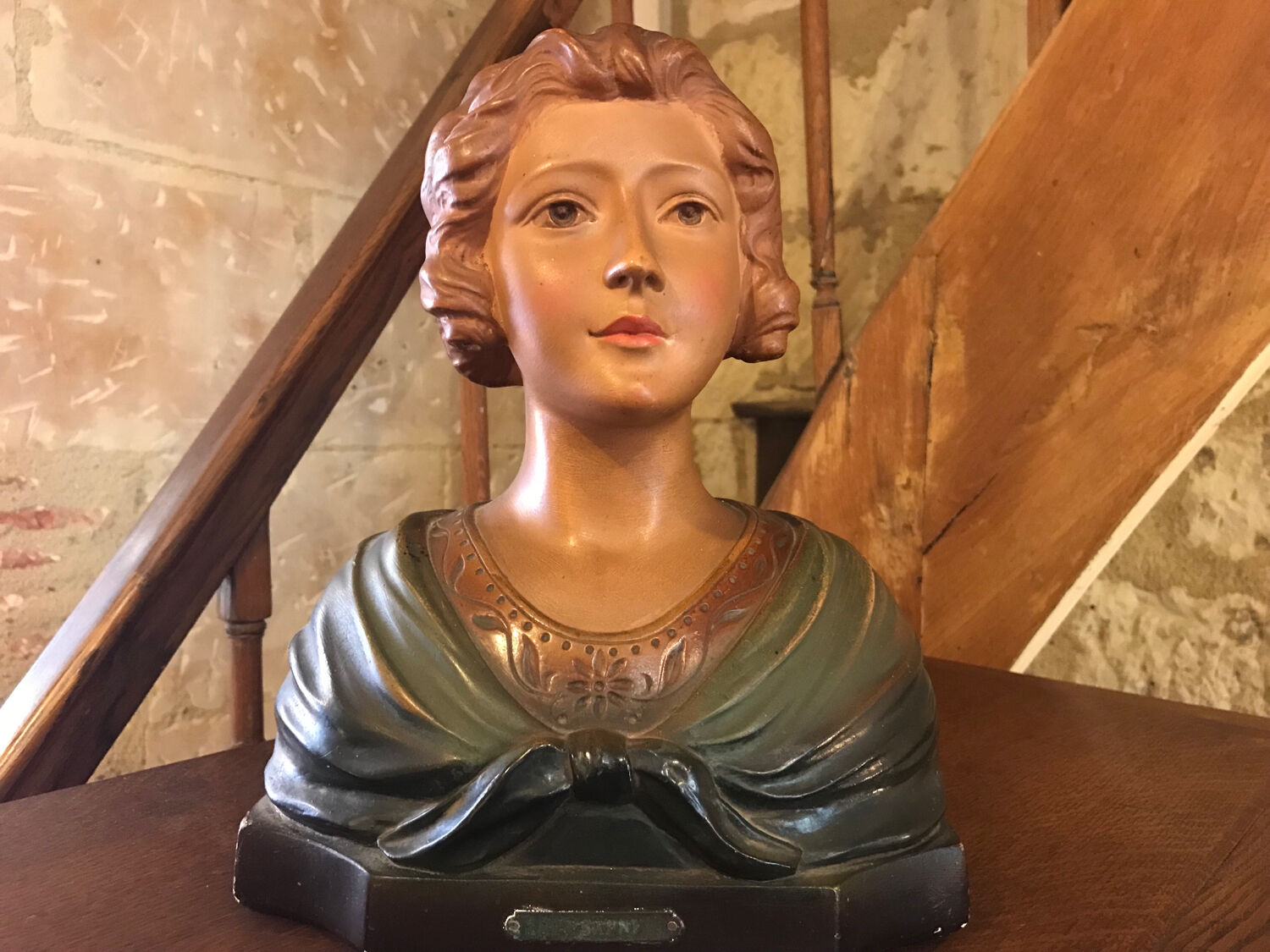 Bust woman plaster