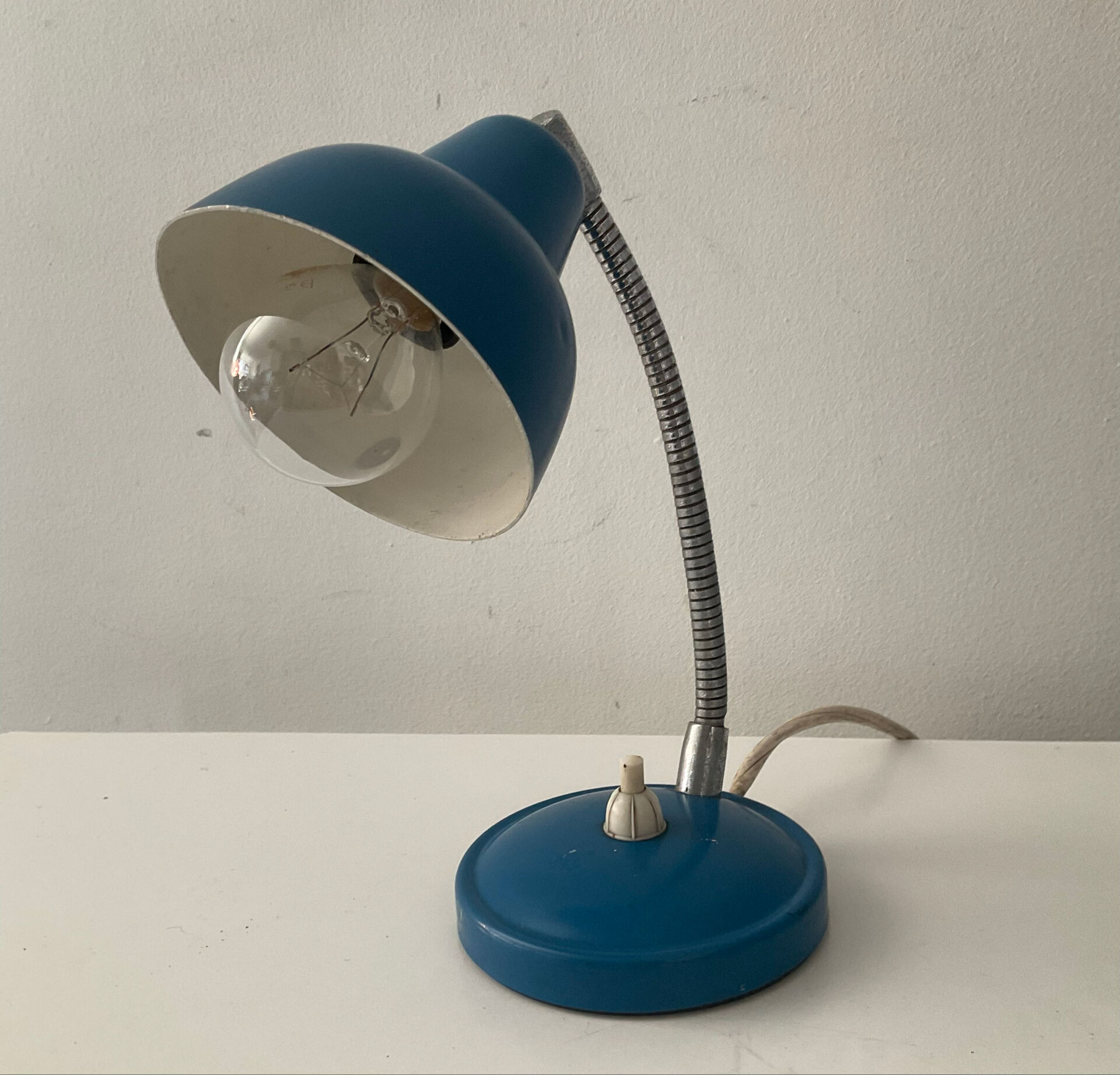 Small cocotte lamp from the 50s-60s.