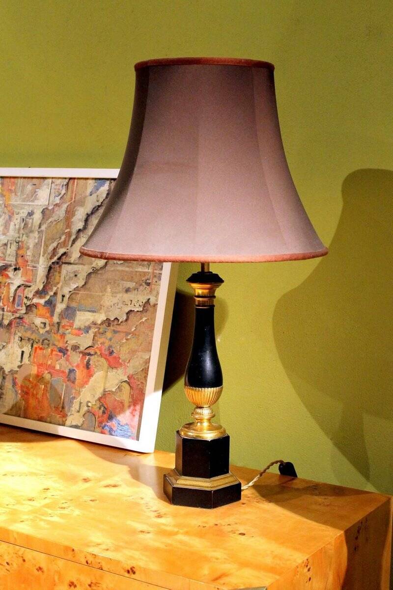 20th Century French Black Enamel Tole and Gilt Bronze Table Lamps with Silk Shade, Set of 2