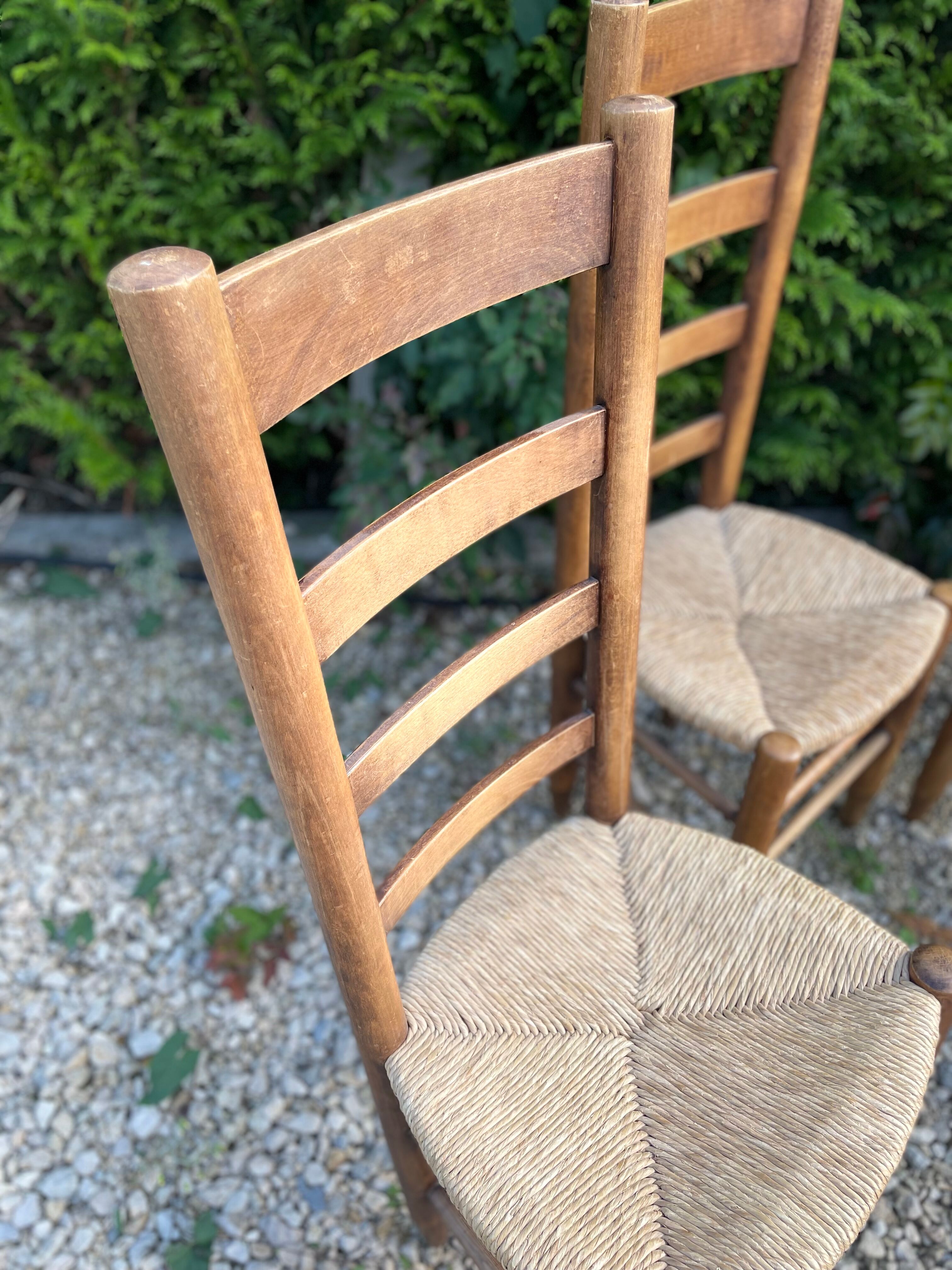 Set of 4 straw chairs