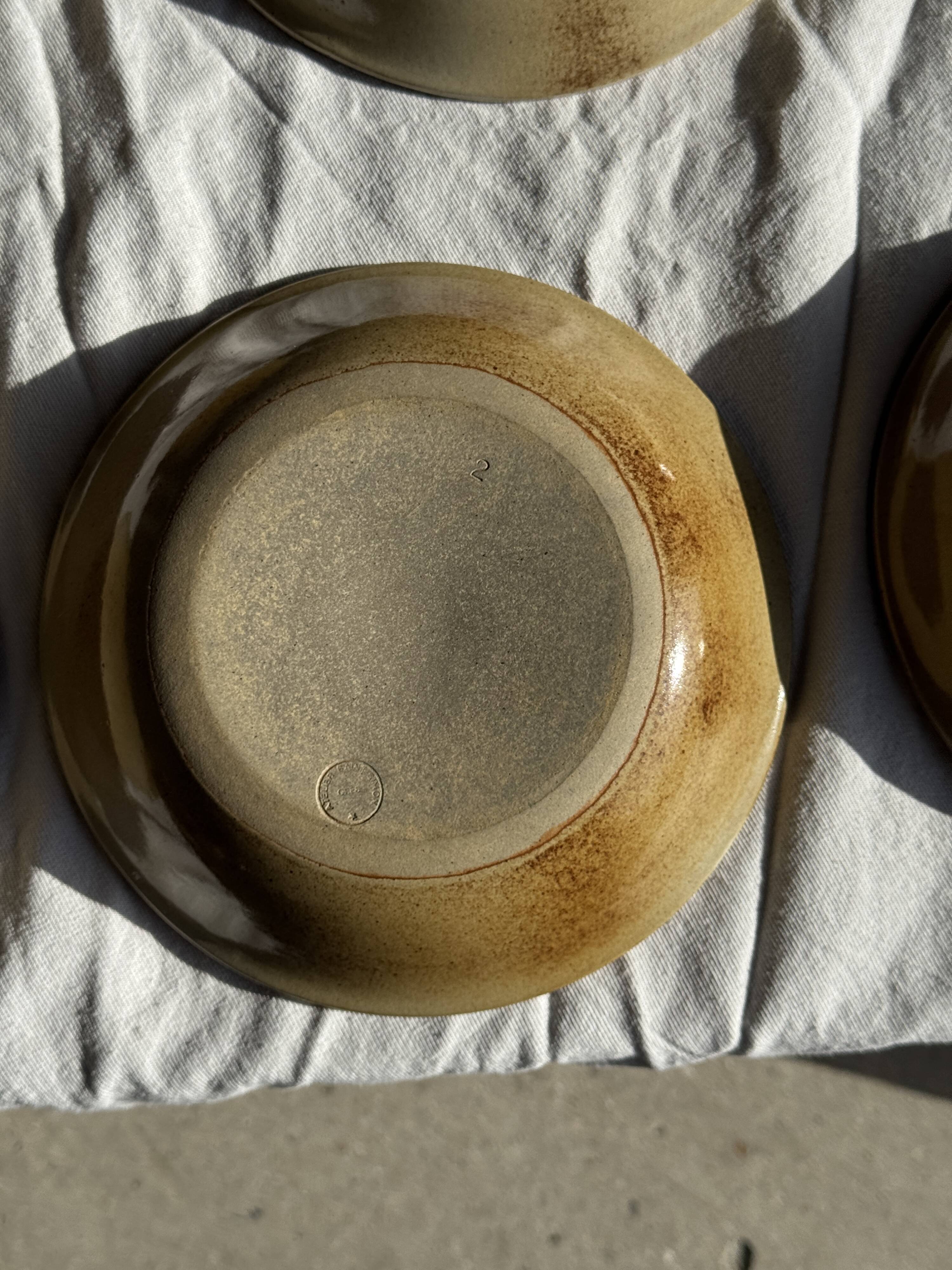 Set of 8 brown-rimmed stoneware deep plates Atelier Saint Simon D19.5