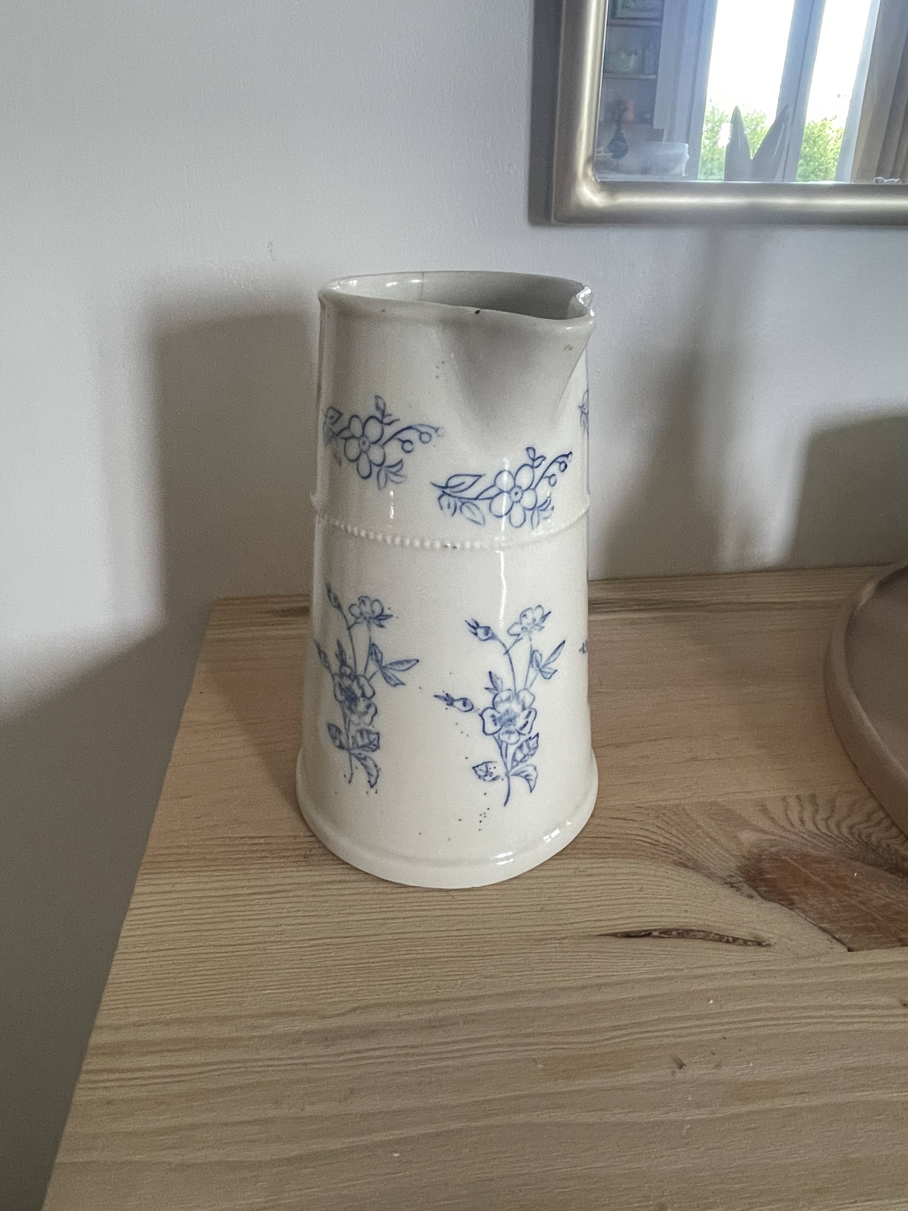 Saint Uze pitcher
