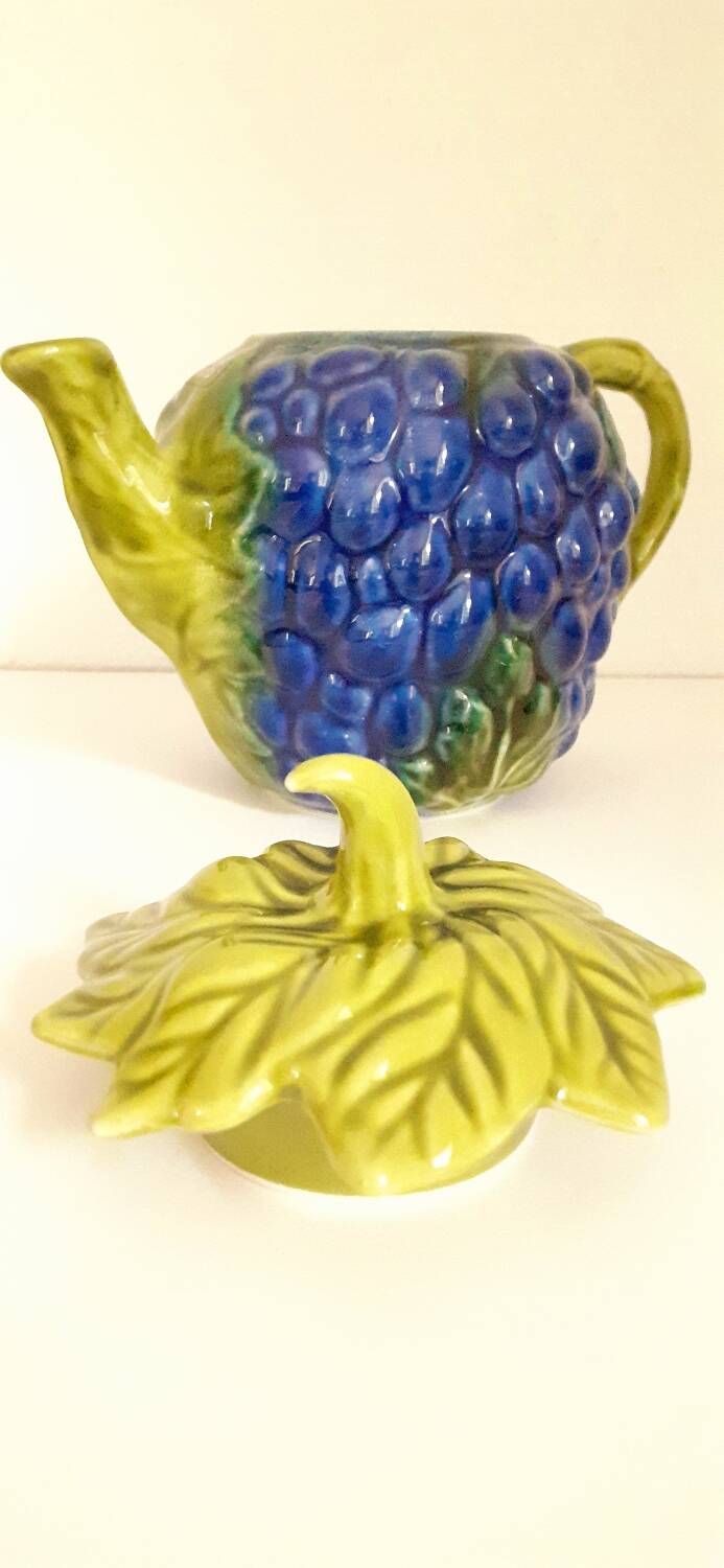 Vintage slip teapot
