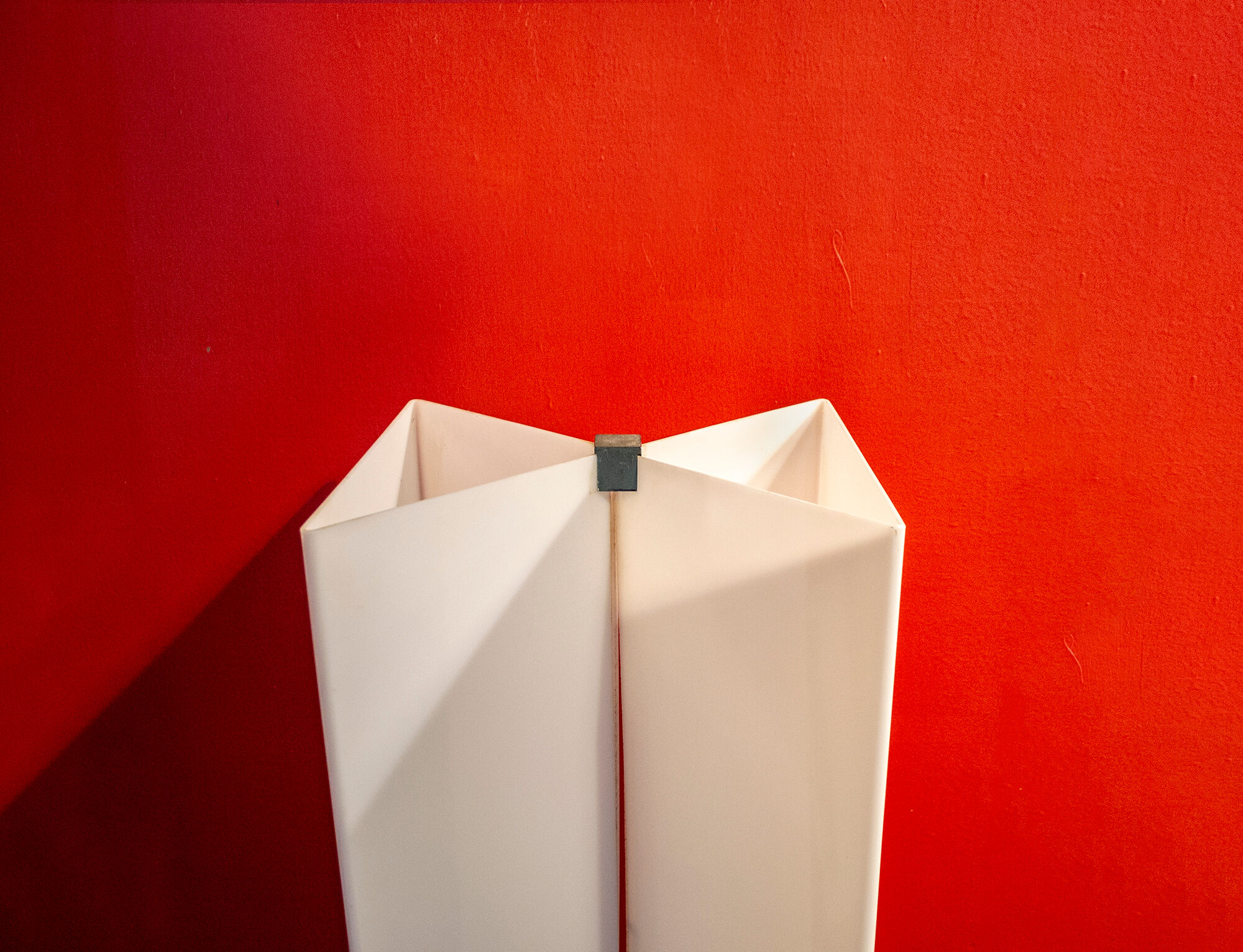 Floor lamp in plexiglas and steel Italia Anni '60