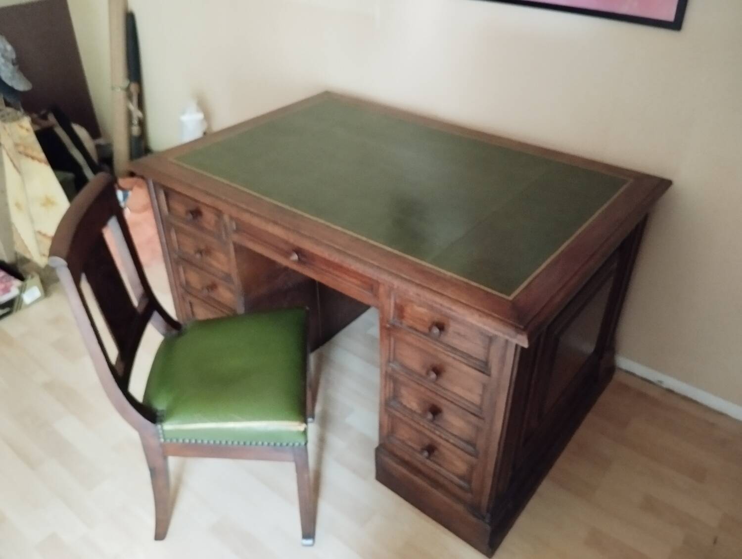 Notary pedestal desk, American desk