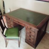 Notary pedestal desk, American desk